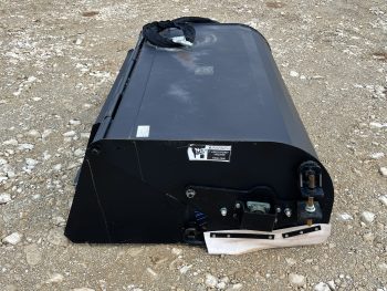 68" Pick Up Box Broom Sweeper Hydraulic Attachment Fits Skid Steer Quick Attach - Image 4