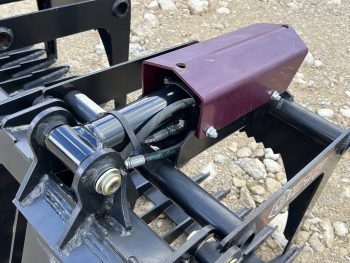 Virnig 60" V30 Skeleton Rock Bucket Grapple Fits Compact Tractor Quick Attach - Image 11