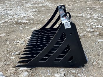 Virnig 48" V30 Skeleton Rock Bucket Attachment Fits Compact Tractor Quick Attach - Image 9