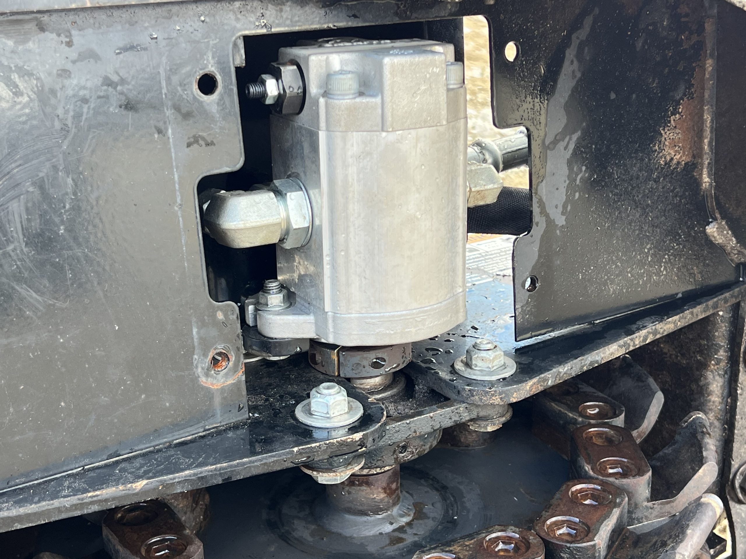 2021 Paladin Bradco SG15 Stump Grinder Attachment Fits Toro Vermeer Mini Skid Steer - Image 13