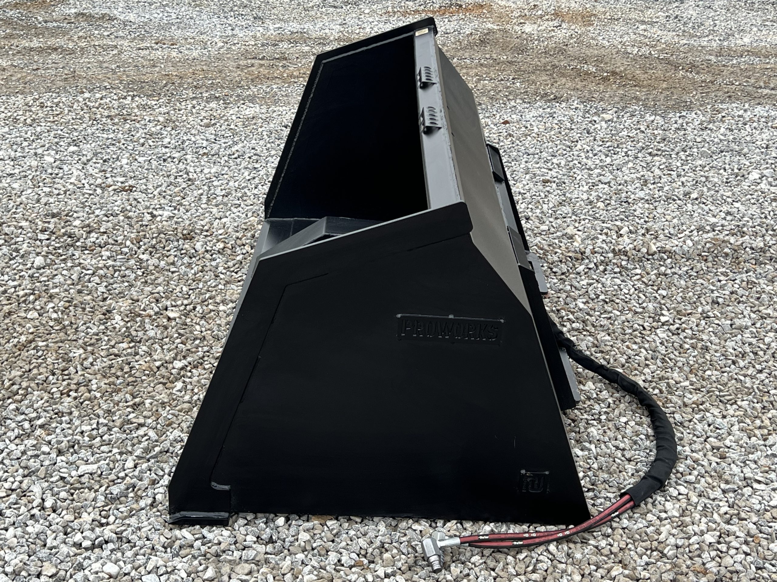 84" High Front Dump Bucket Attachment Fits Skid Steer Quick Attach - Image 8