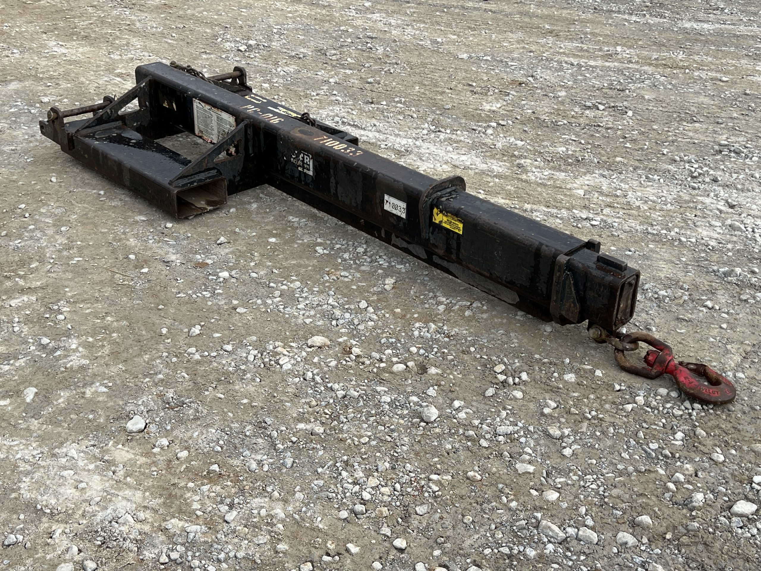 2015 Star Industries 1360B Telescoping Forklift Jib Attachment Fits Pallet Forks