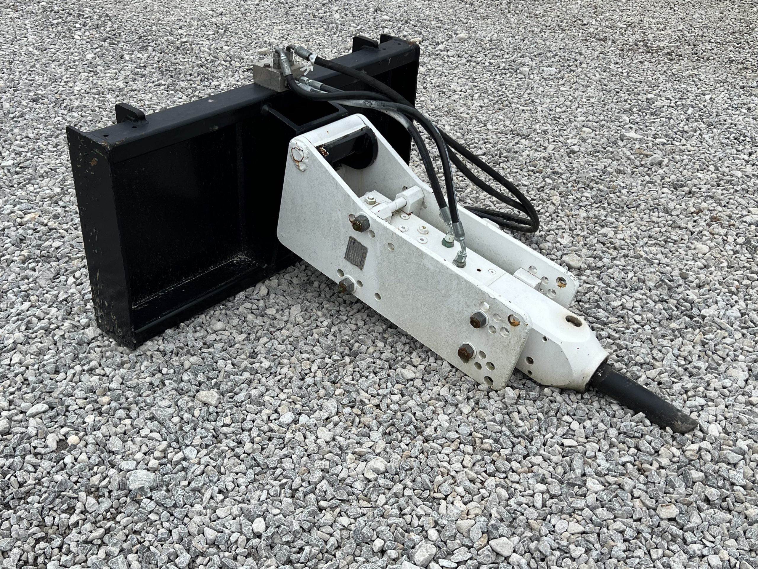 2016 FRD FX45A Hydraulic Concrete Breaker Hammer Attachment Fits Skid Steer - Image 3