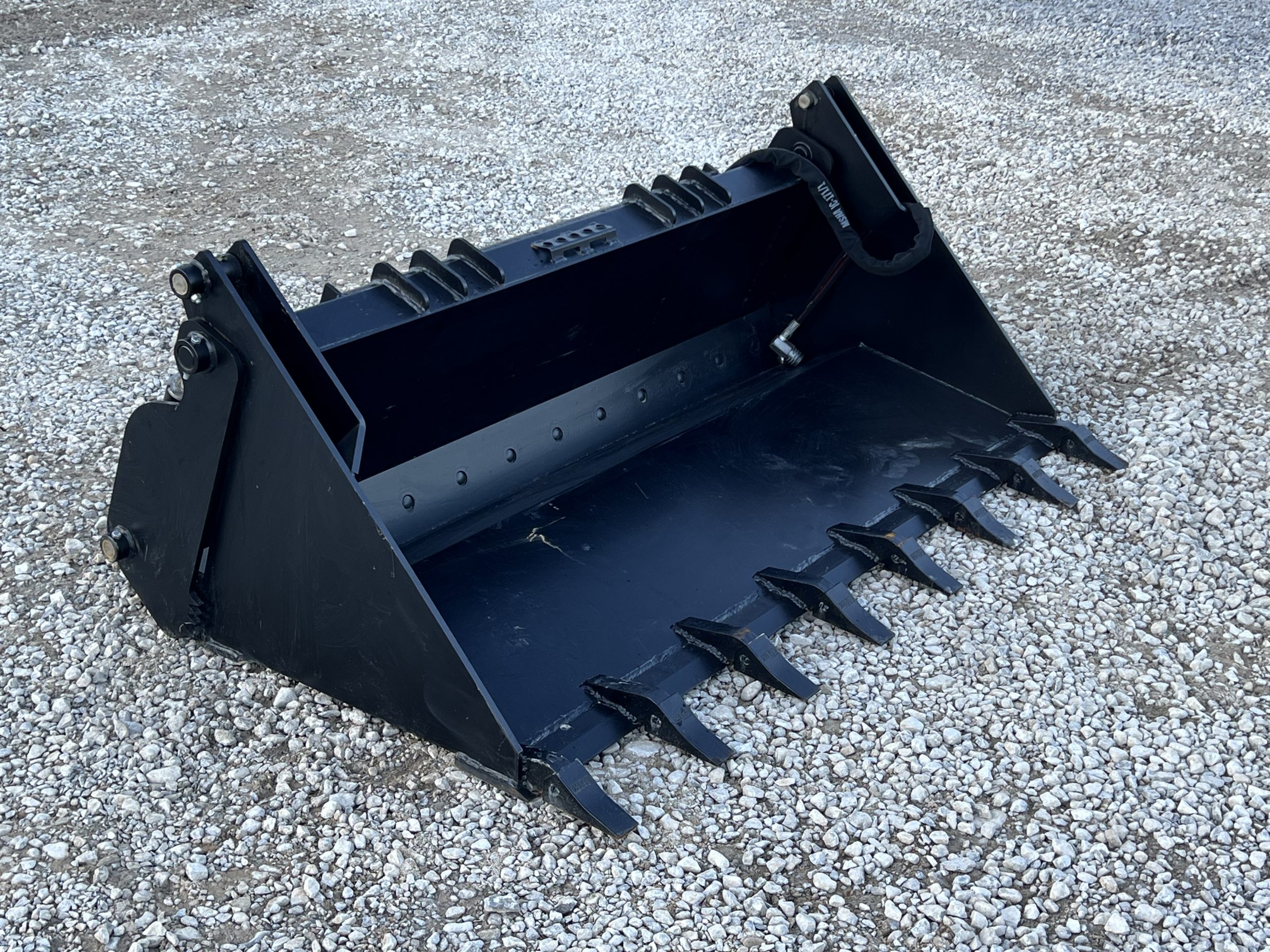 72" Tooth 4-IN-1 Combination Bucket Attachment Fits Skid Steer Quick Attach