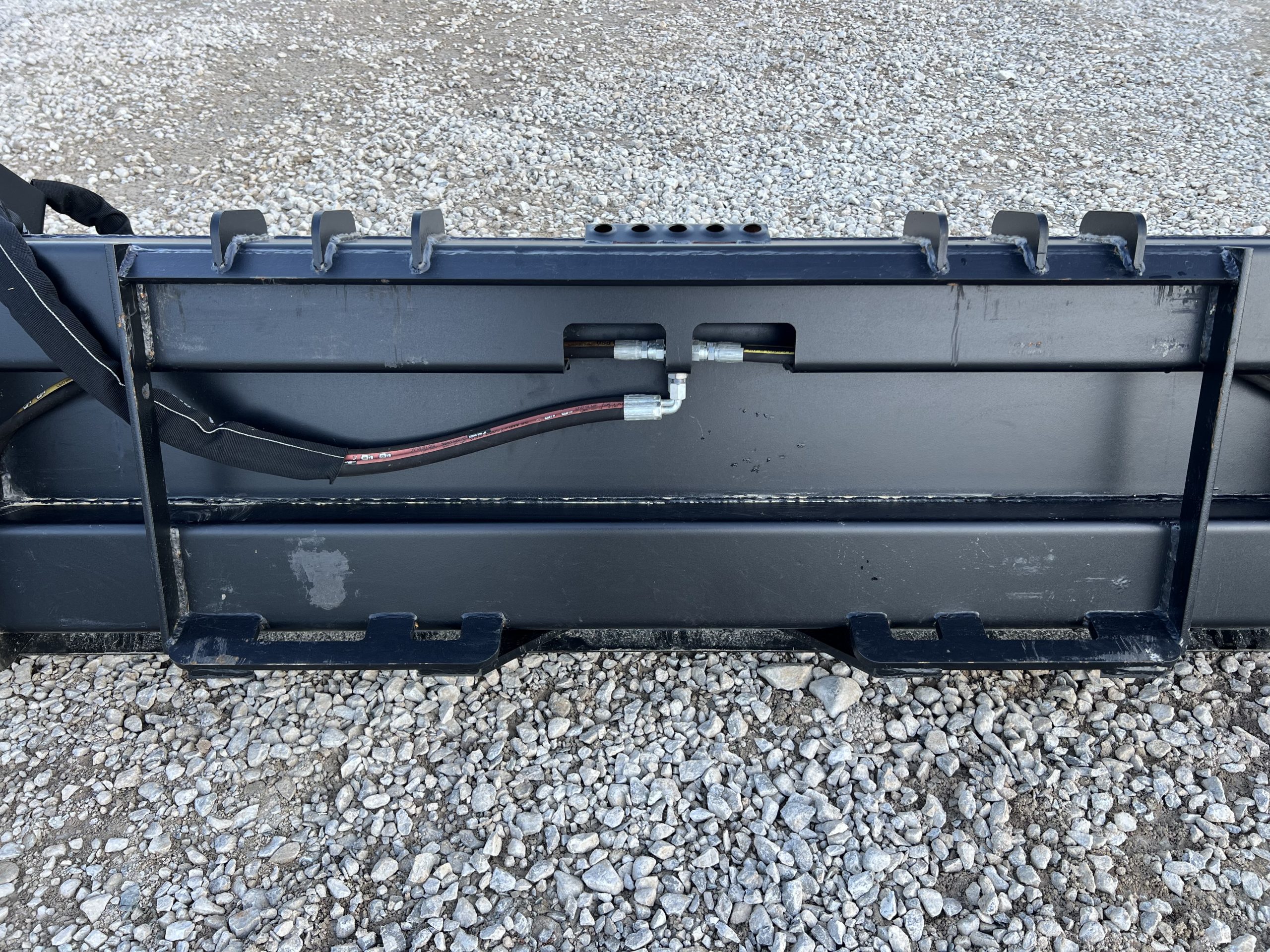 72" Tooth 4-IN-1 Combination Bucket Attachment Fits Skid Steer Quick Attach - Image 12