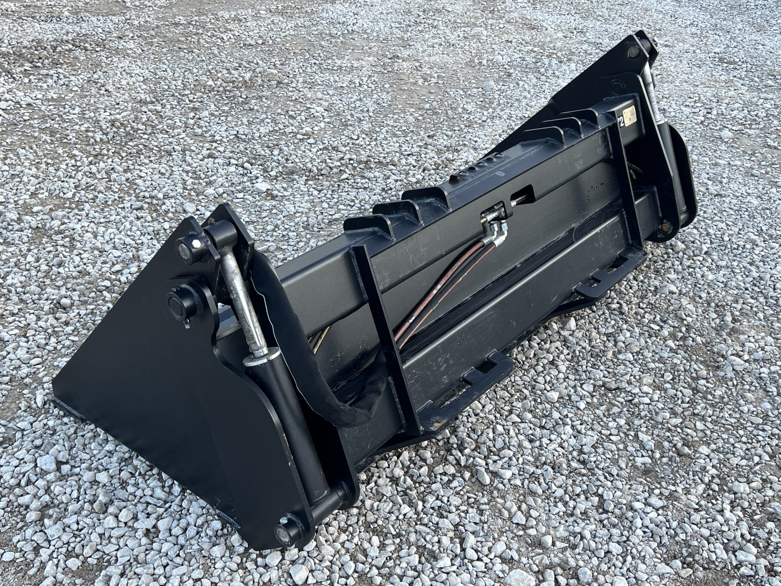 72" Smooth 4-IN-1 Combination Bucket Attachment Fits Skid Steer Quick Attach - Image 7