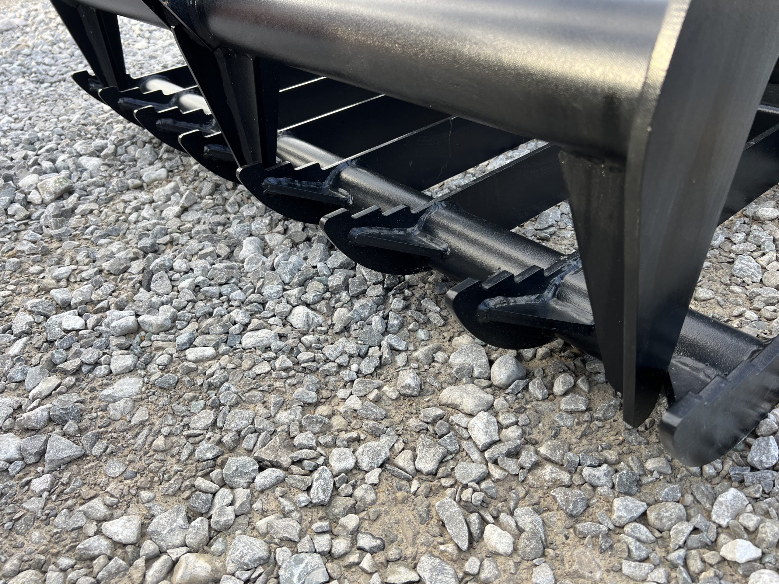 48″ Heavy Duty Root Bucket Grapple Attachment Fits ASV Terex RC30 RT40 PT30 RO70T - Image 11