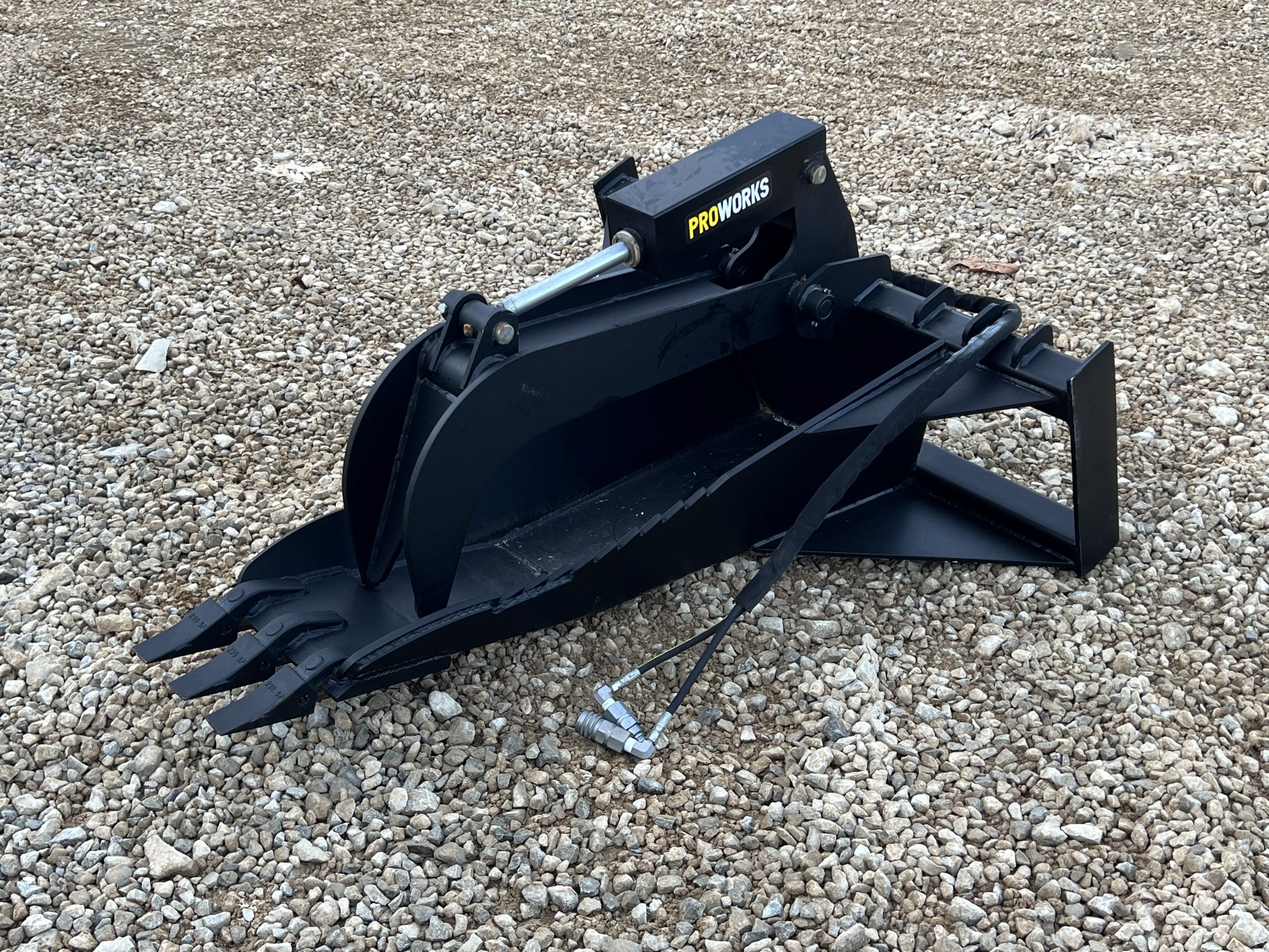 Extreme Duty Stump Bucket Grapple Attachment Fits Skid Steer Quick Attach