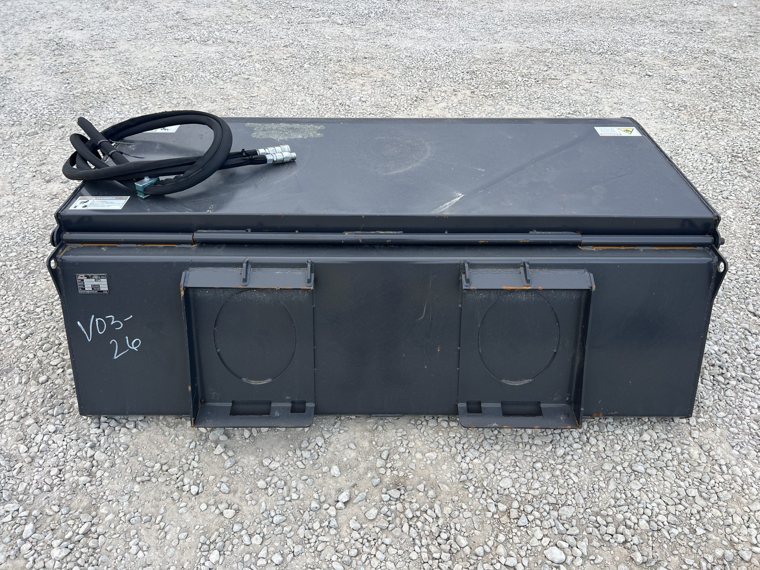 72" Pick Up Box Broom Sweeper Hydraulic Attachment Fits Skid Steer Quick Attach - Image 6