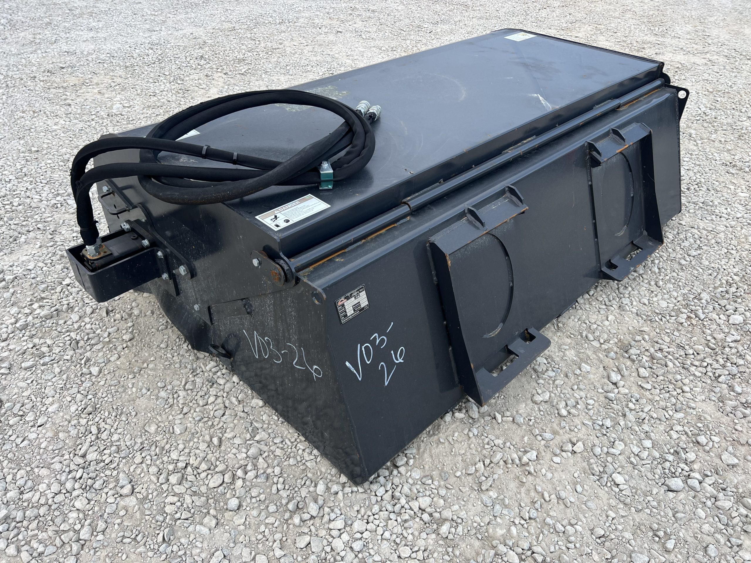 72" Pick Up Box Broom Sweeper Hydraulic Attachment Fits Skid Steer Quick Attach - Image 7