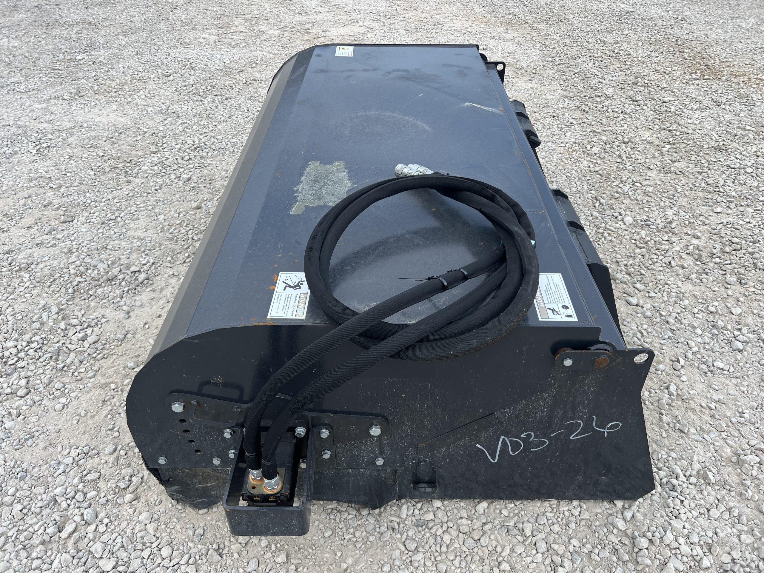 72" Pick Up Box Broom Sweeper Hydraulic Attachment Fits Skid Steer Quick Attach - Image 8