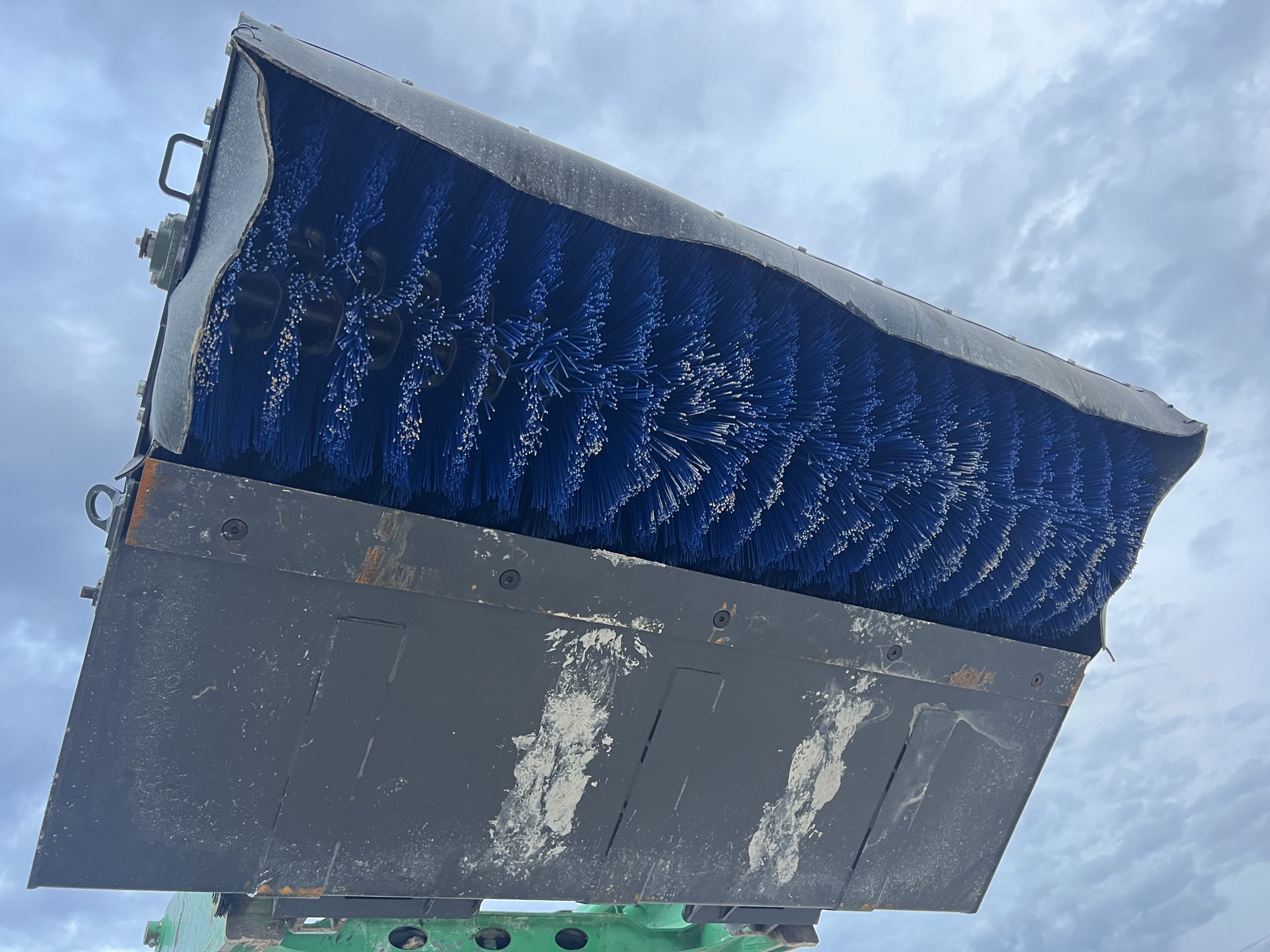 72" Pick Up Box Broom Sweeper Hydraulic Attachment Fits Skid Steer Quick Attach - Image 12