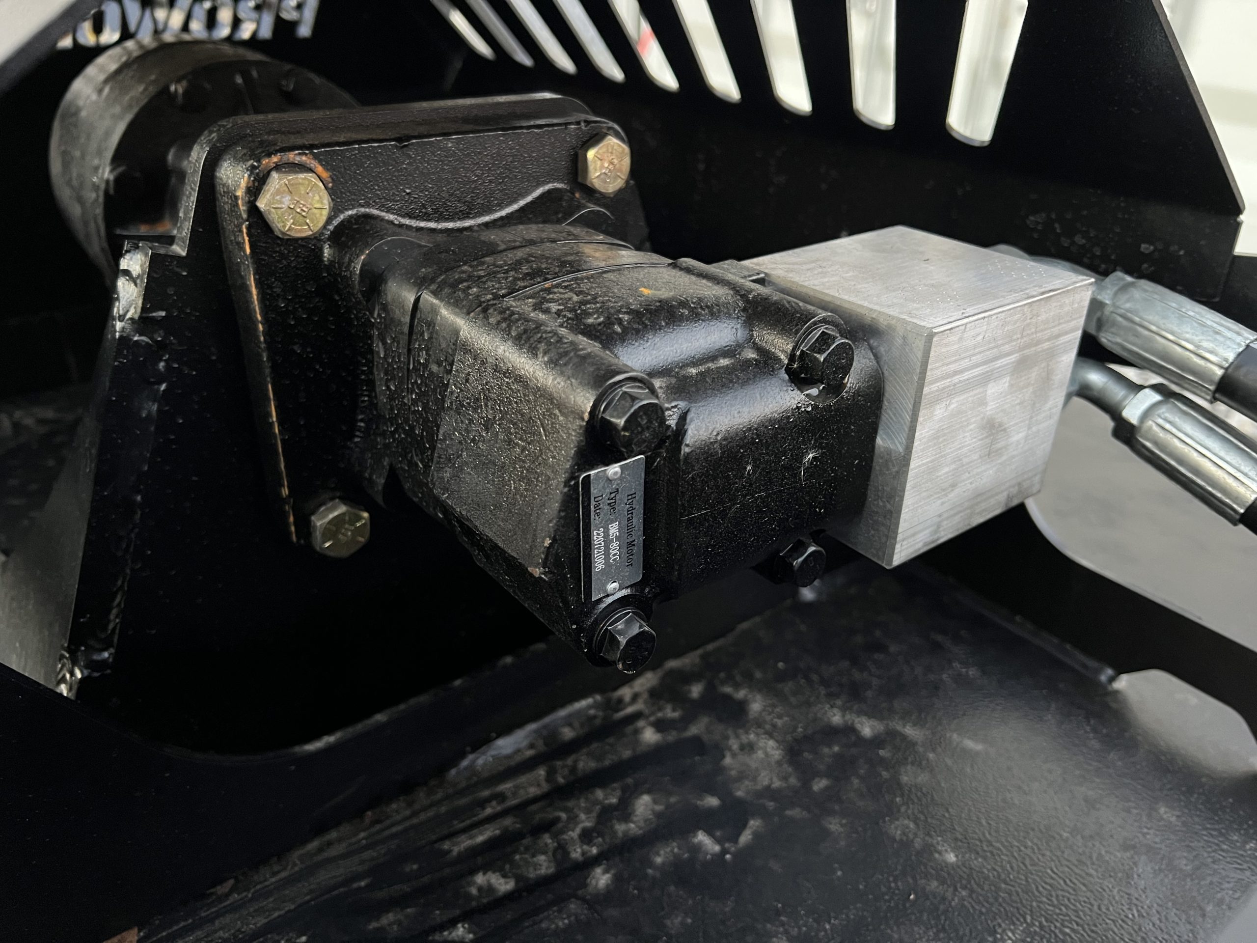 PROWORKS 42" 2 Blade Brush Cutter Open Front Gearbox Attachment Fits Mini Skid Steer - Image 14