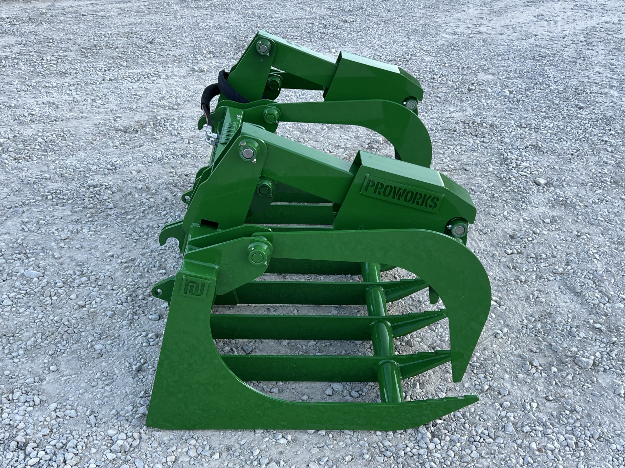 72" Heavy Duty Dual Cylinder Root Grapple Attachment Fits John Deere Global Tractor Loader - Image 5