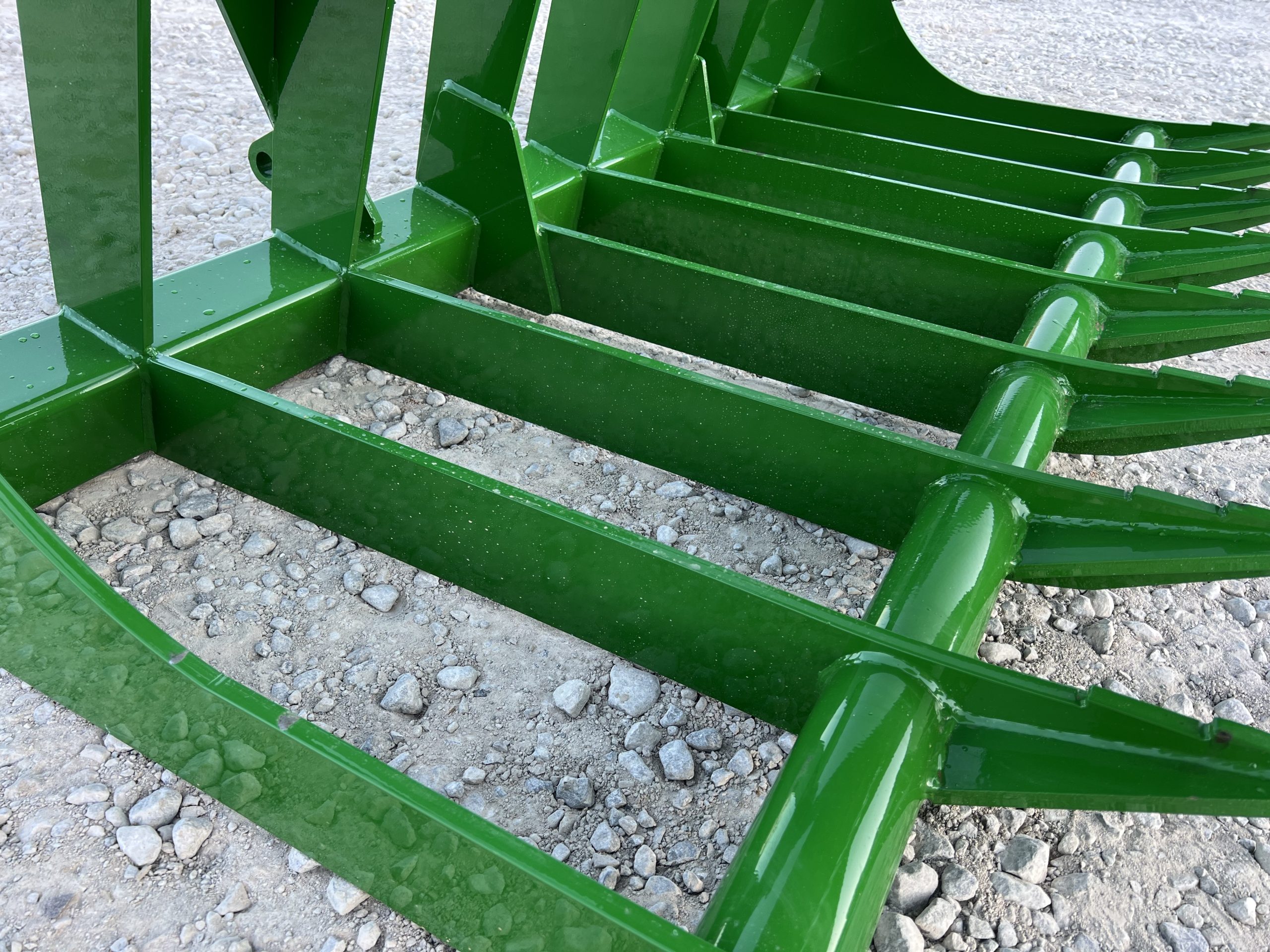 72" Heavy Duty Dual Cylinder Root Grapple Attachment Fits John Deere Global Tractor Loader - Image 12