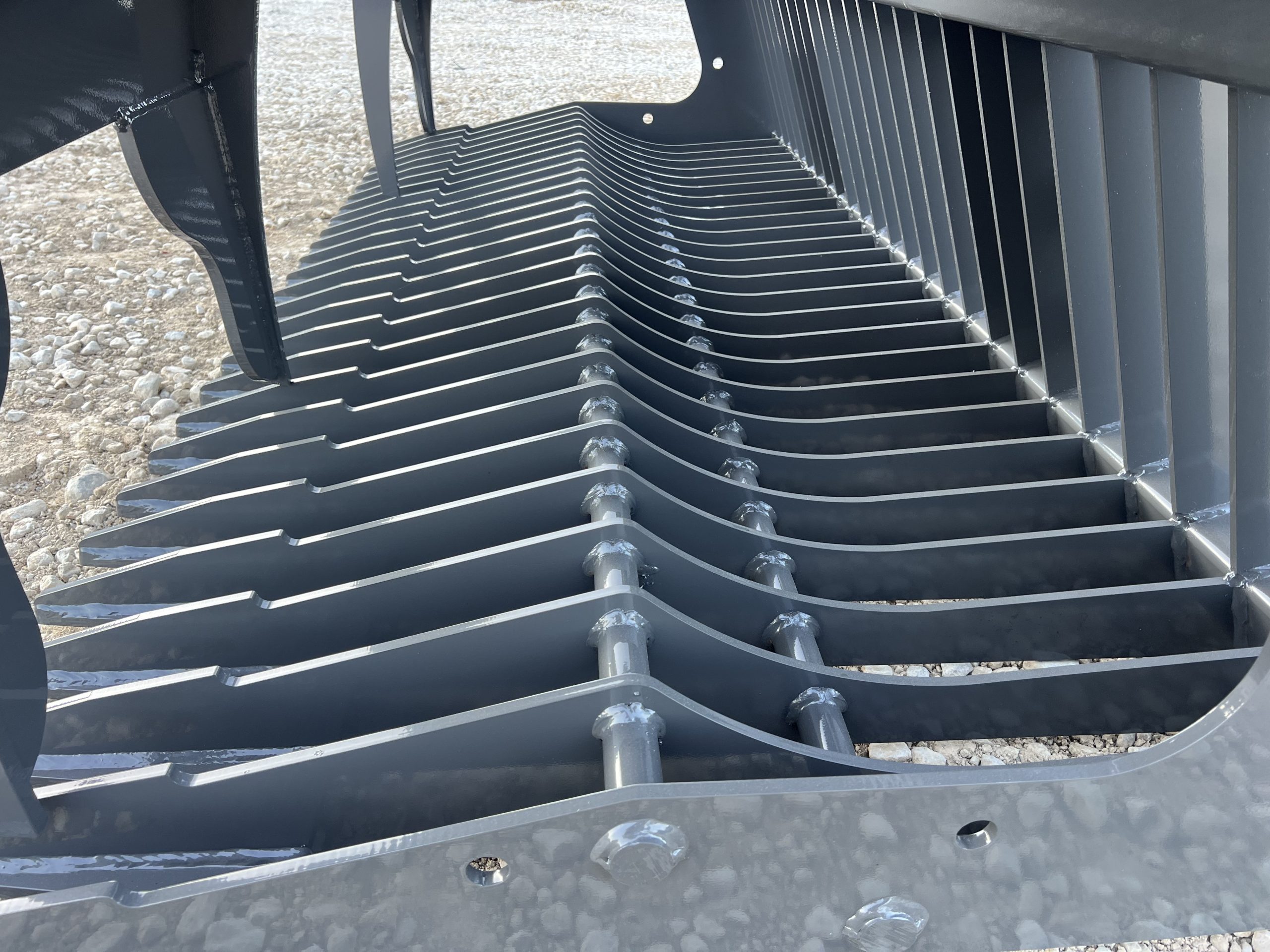 Berlon 84" Skeleton Rock Grapple Attachment Fits Skid Steer Quick Attach - Image 14