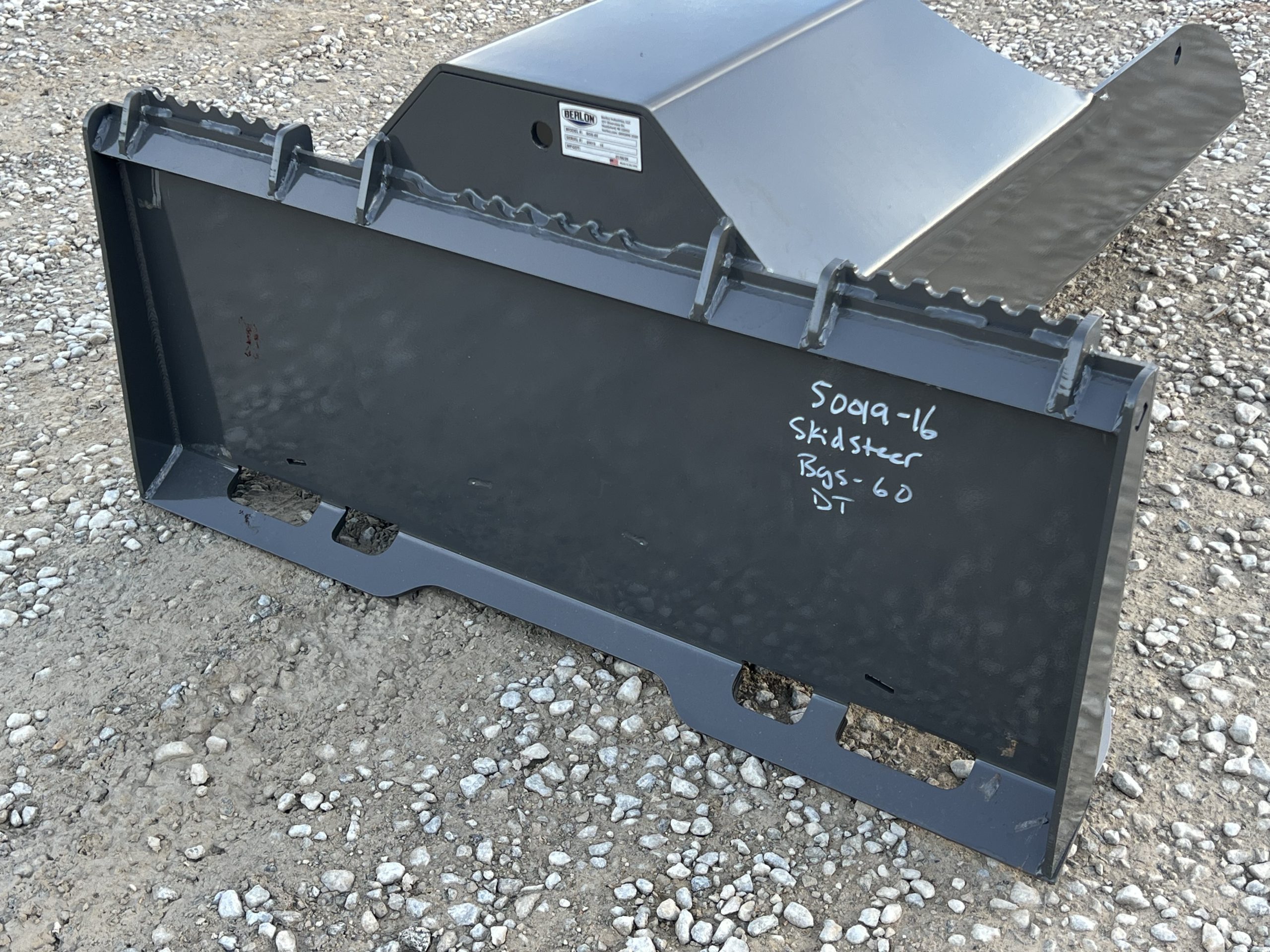 Berlon 60" Gravel Spoon Bucket Attachment Fits Skid Steer Quick Attach - Image 13