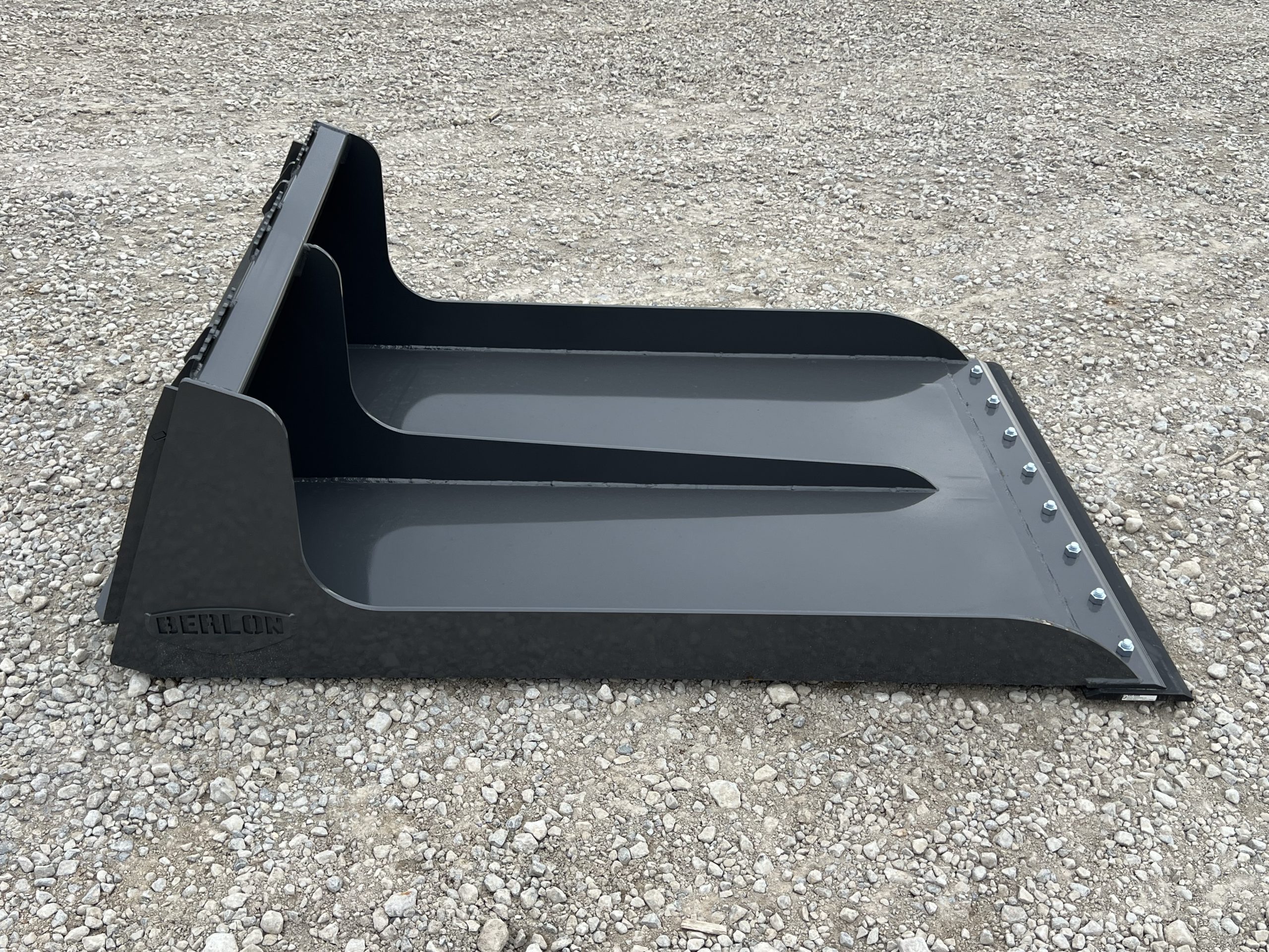 Berlon 48" x 72" Material Long Bucket Attachment Conveyor Cleanup Fits Skid Steer - Image 5