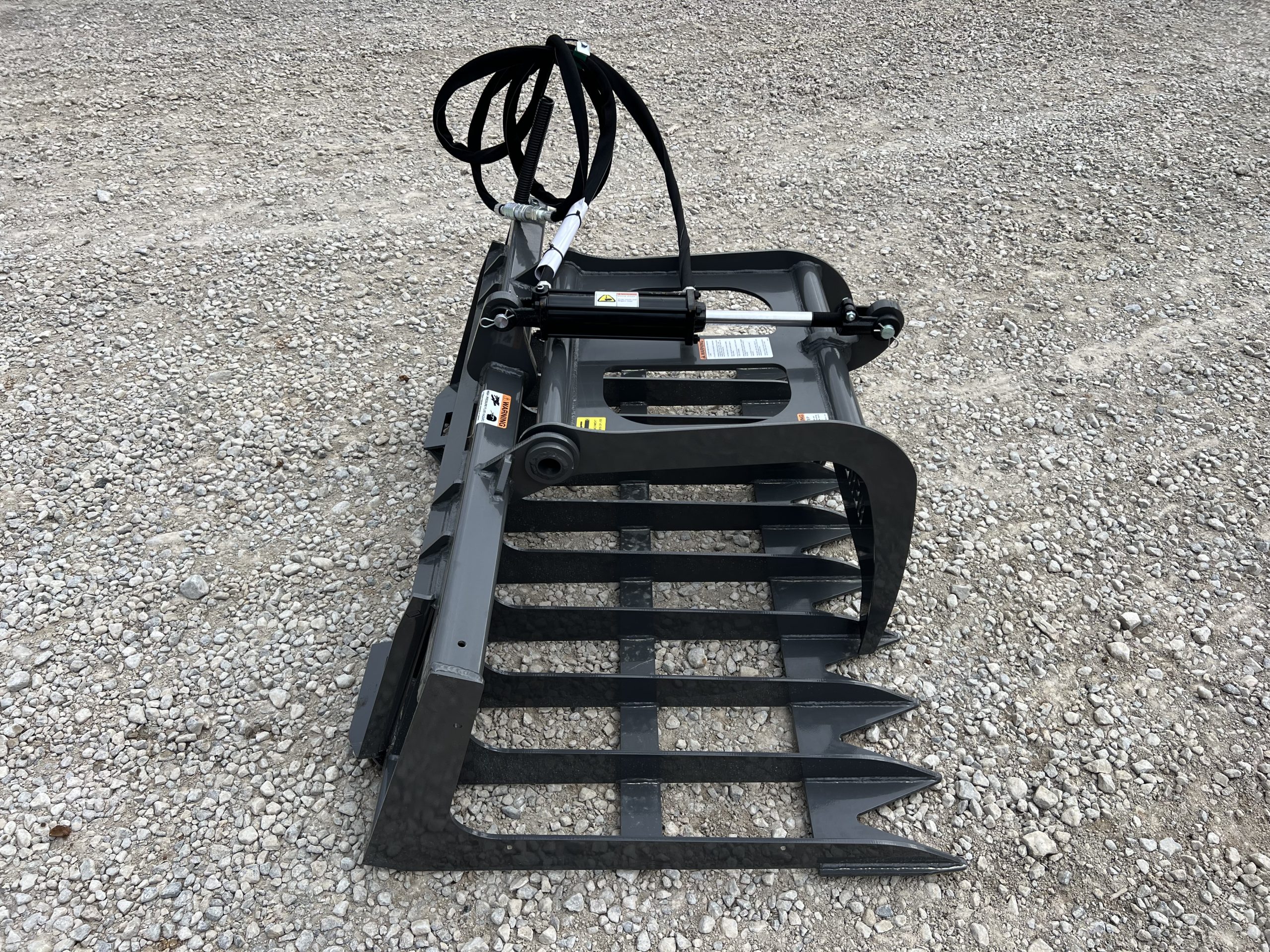 Berlon 60" Root Brush Grapple Attachment Fits Skid Steer Compact Tractor Loader - Image 5