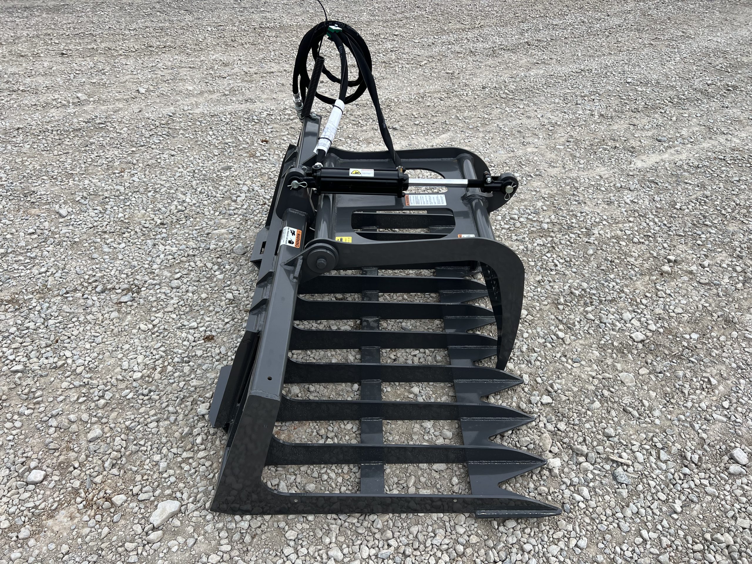 Berlon 66" Root Brush Grapple Attachment Fits Skid Steer Compact Tractor Loader - Image 5