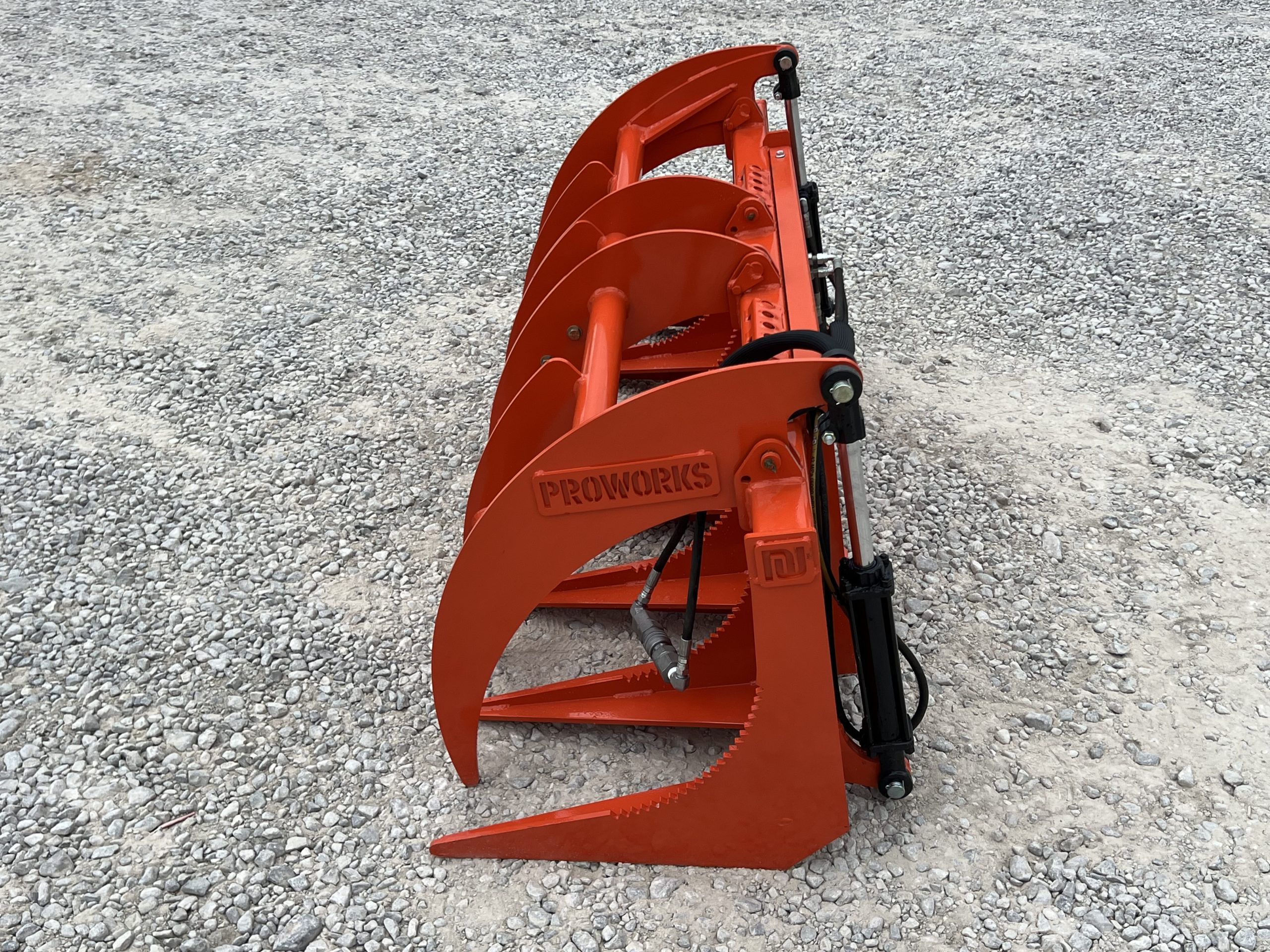 Proworks 72" Root Rake Clam Grapple Attachment Fits Compact Tractor Loader - Image 9