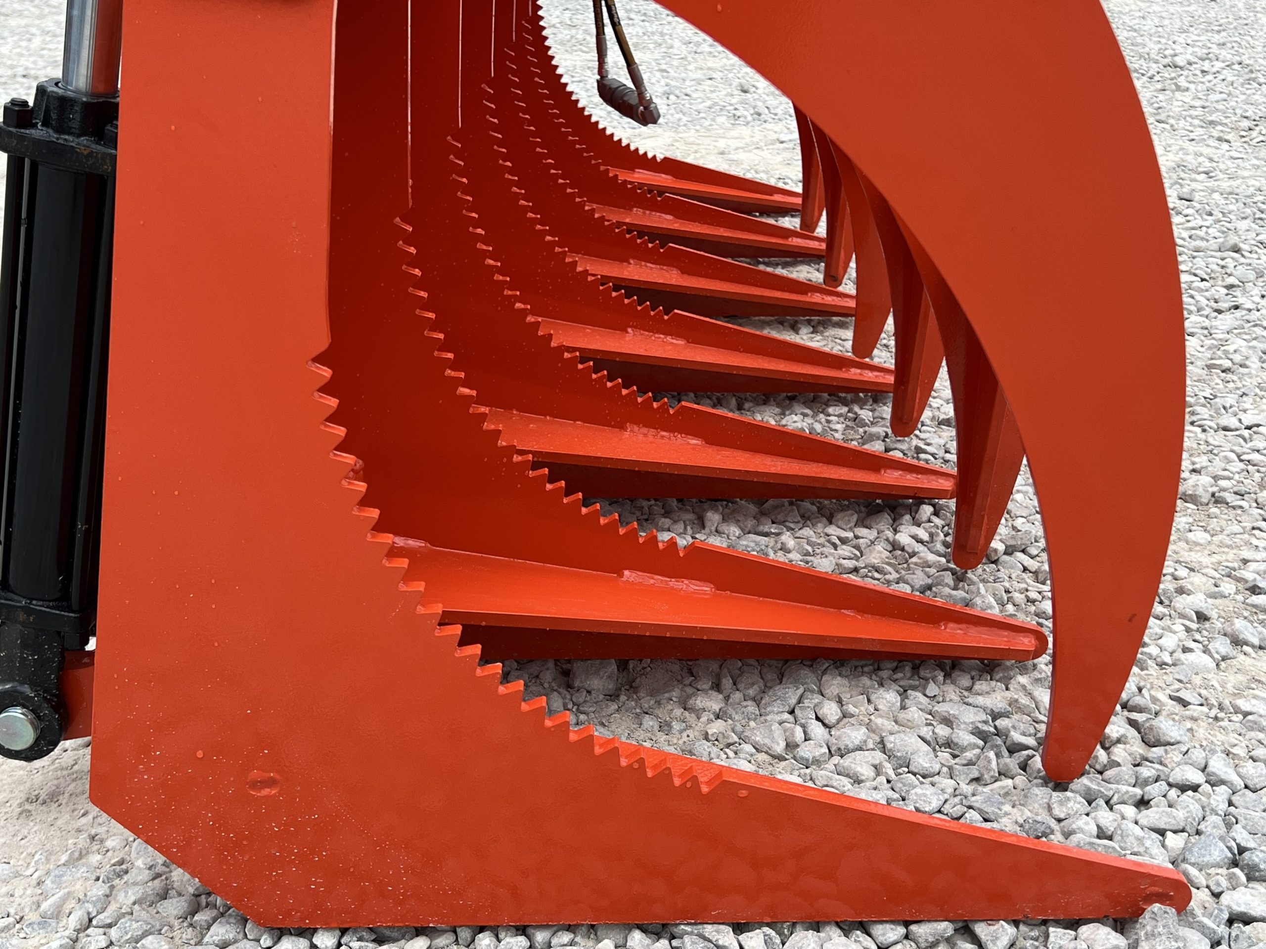 Proworks 72" Root Rake Clam Grapple Attachment Fits Compact Tractor Loader - Image 13