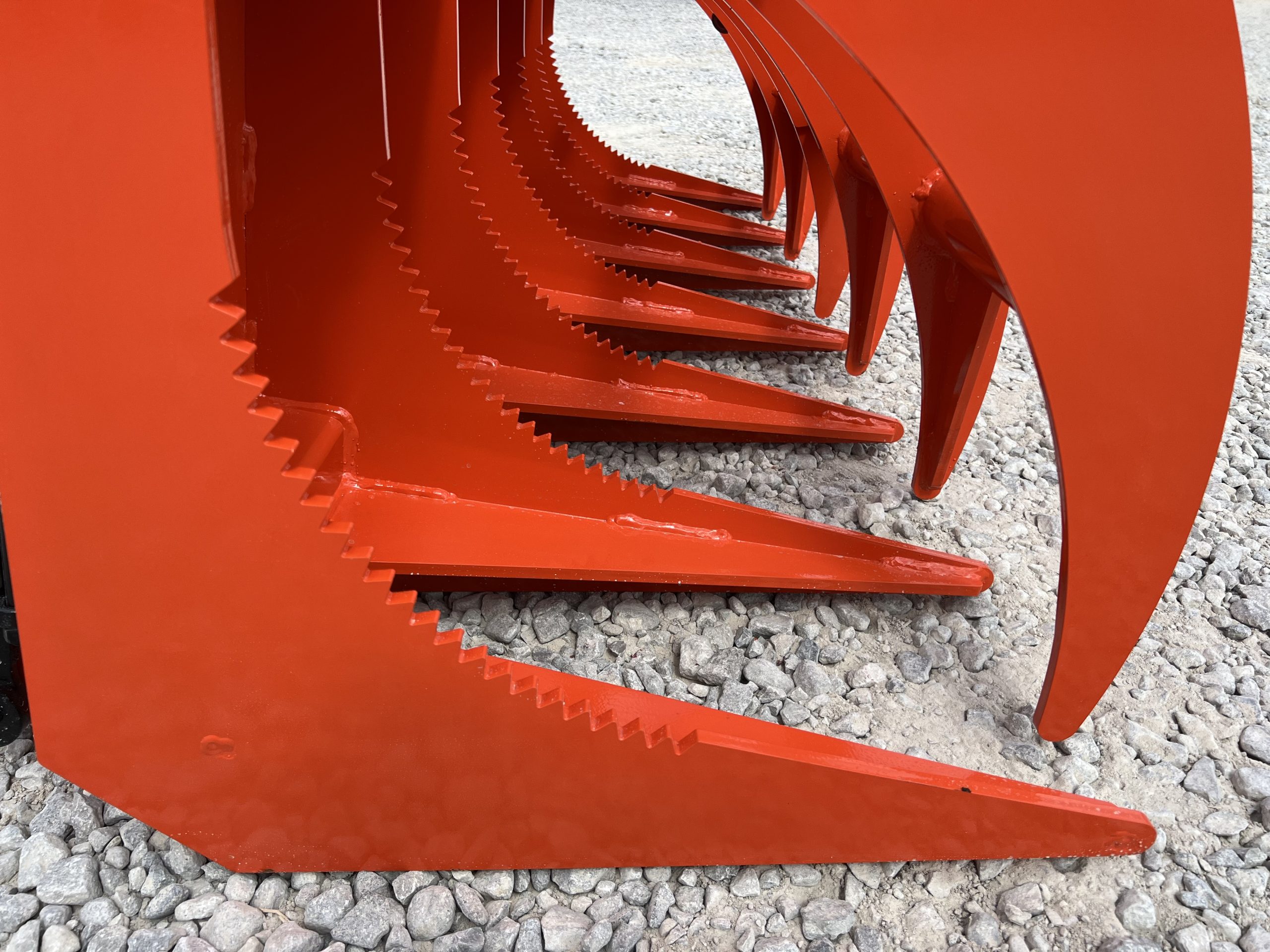 Proworks 66" Root Rake Clam Grapple Attachment Fits Compact Tractor Loader - Image 13