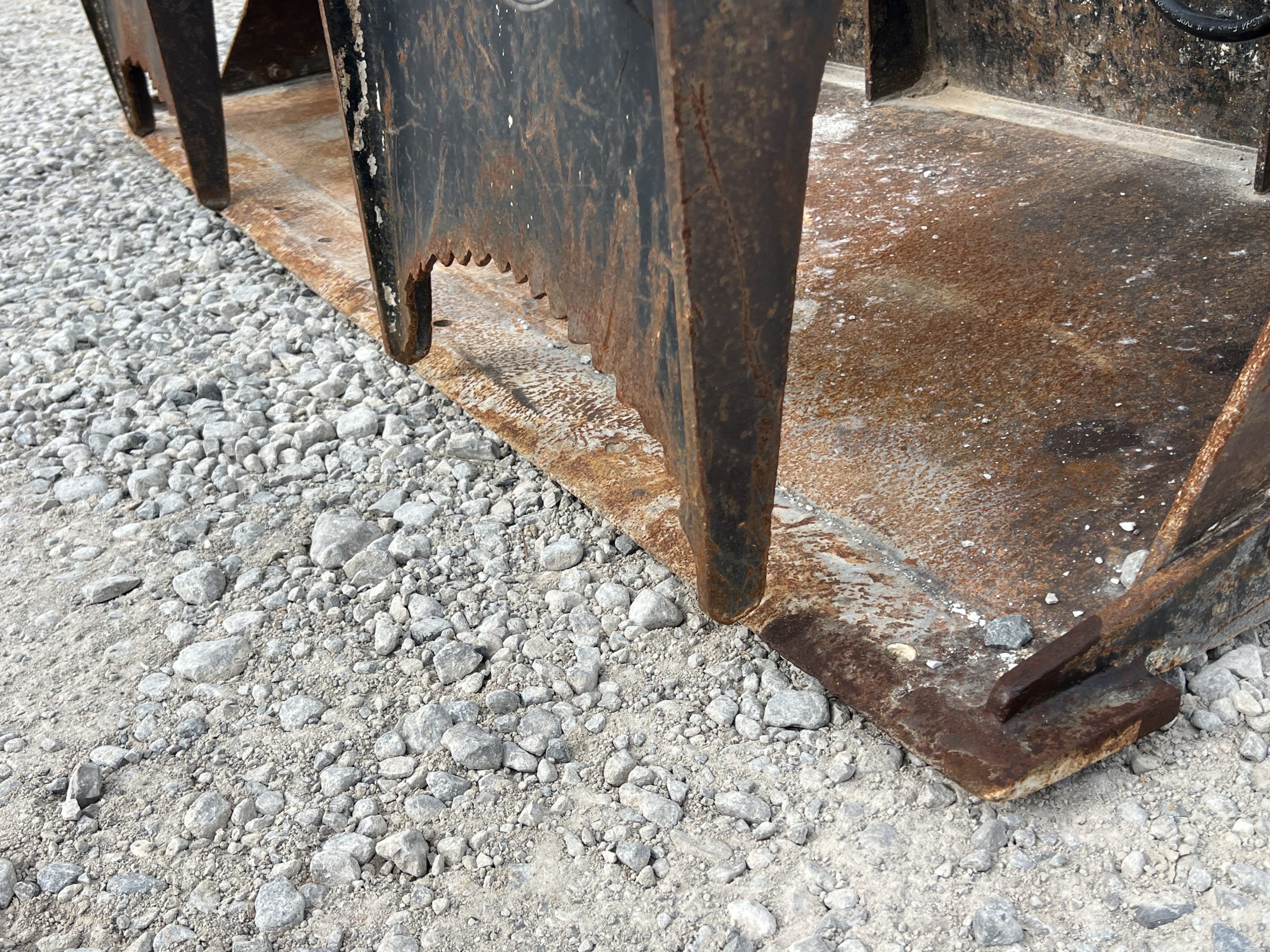 2022 Star 72" Heavy Duty Solid Bottom Grapple Bucket Fits Skid Steer 175-72 USA - Image 9