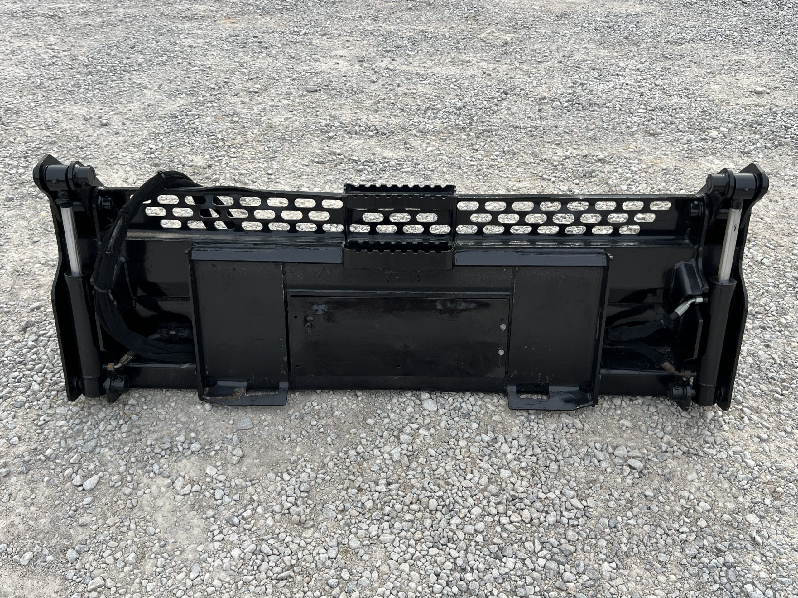 CAT 72" 4-IN-1 Combination Smooth Bucket Attachment Fits Skid Steer Quick Attach - Image 7