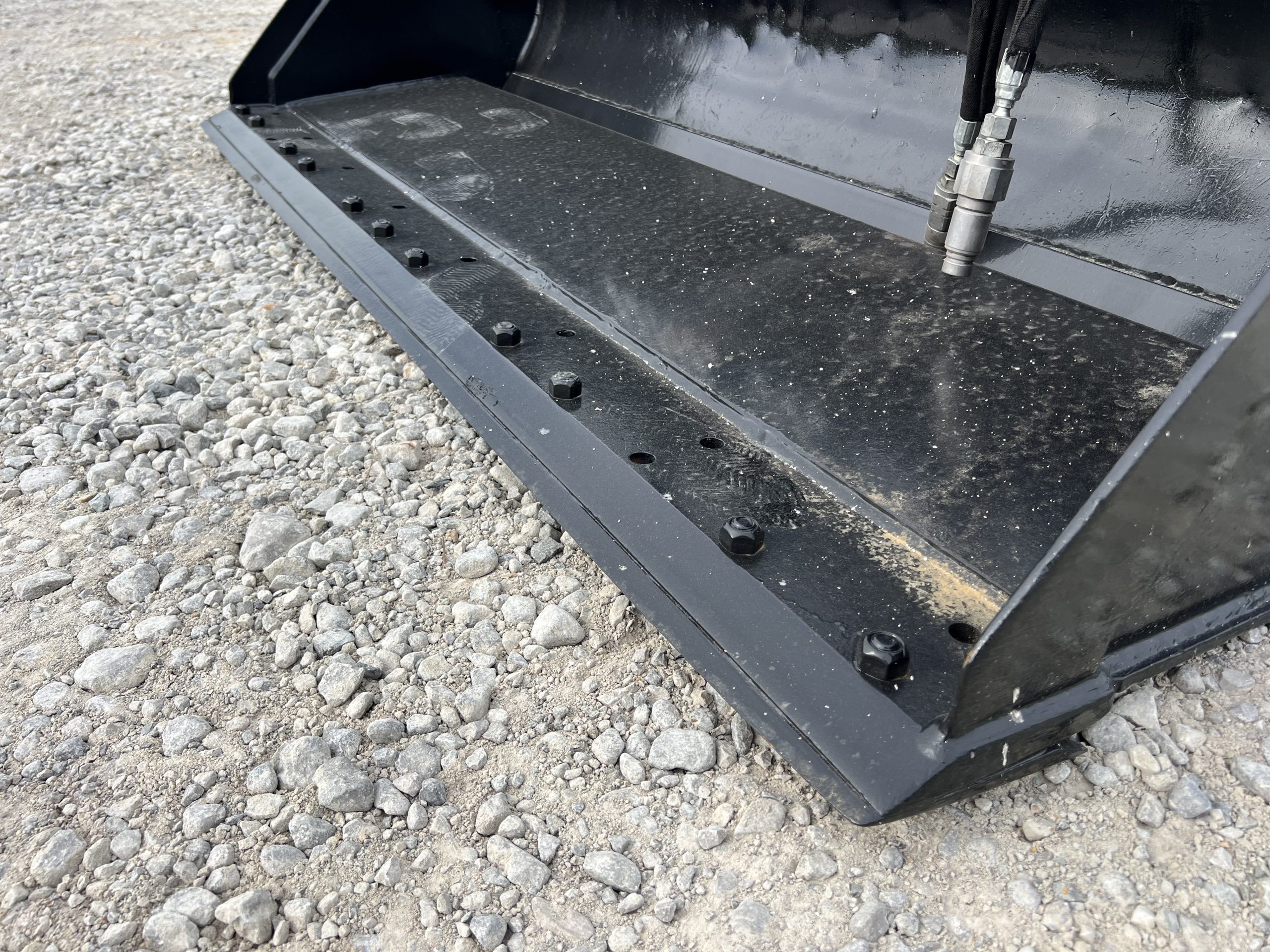CAT 72" 4-IN-1 Combination Smooth Bucket Attachment Fits Skid Steer Quick Attach - Image 10