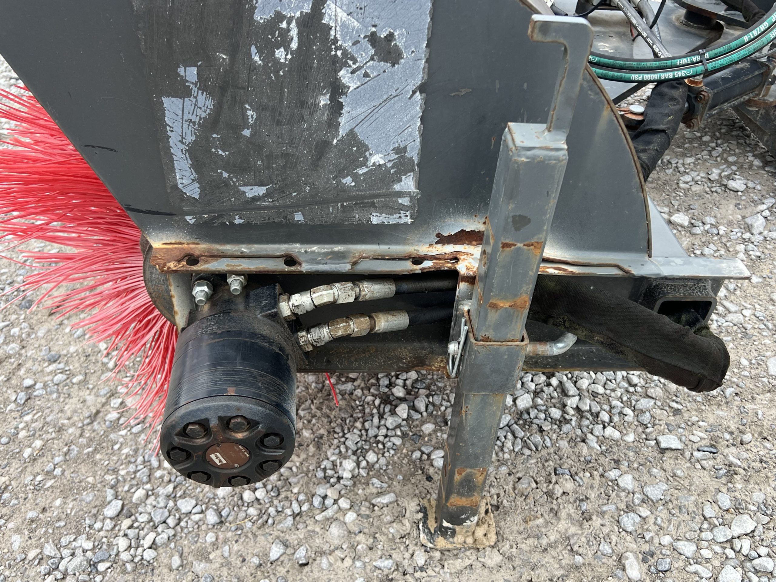 IronCraft Titan 72" Hydraulic Angle Sweeper Broom Attachment Skid Steer 14 Pin - Image 9