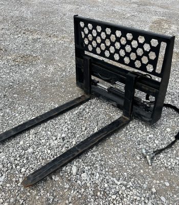 48" Hydraulic Pallet Forks Fork Positioner Fits Skid Steer Tractor Quick Attach
