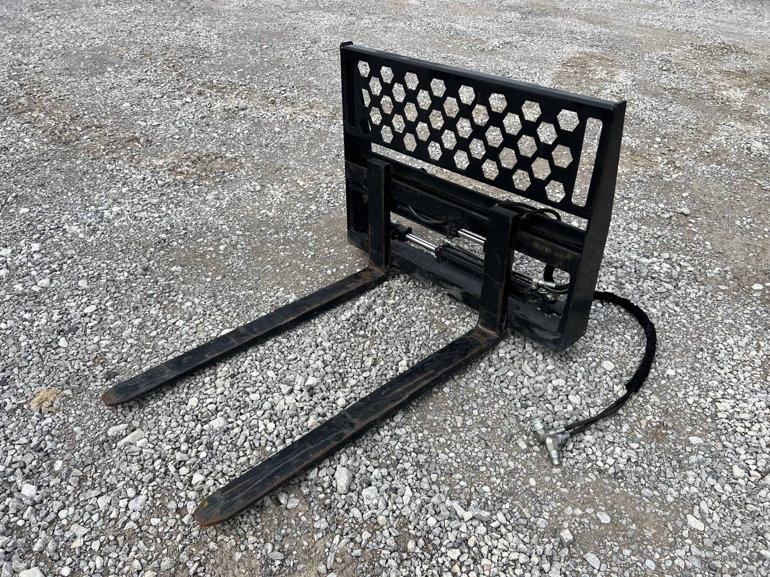 48" Hydraulic Pallet Forks Fork Positioner Fits Skid Steer Tractor Quick Attach