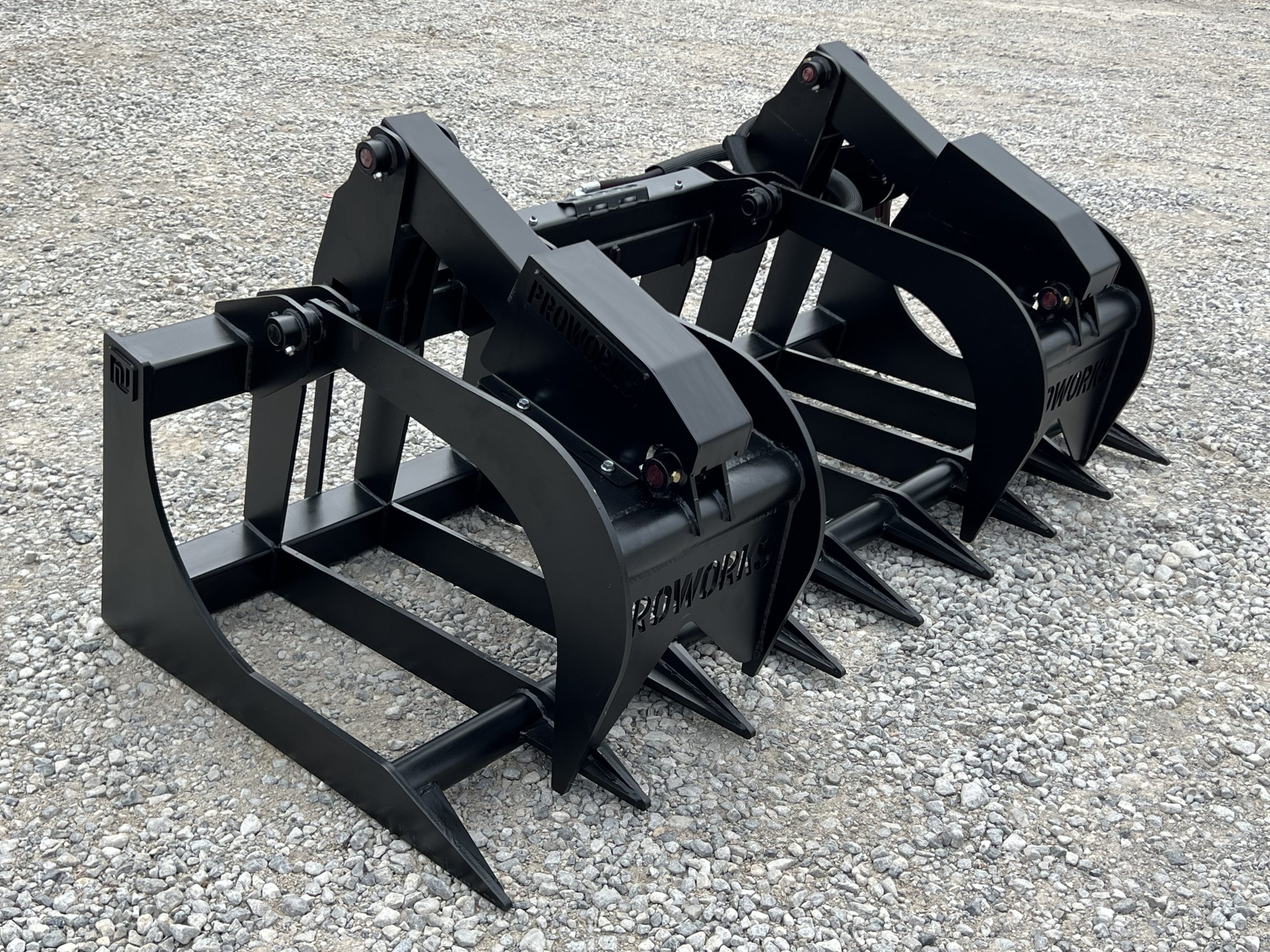 80" Extreme Duty Root Rake Grapple Attachment Fits Skid Steer Quick Attach - Image 4
