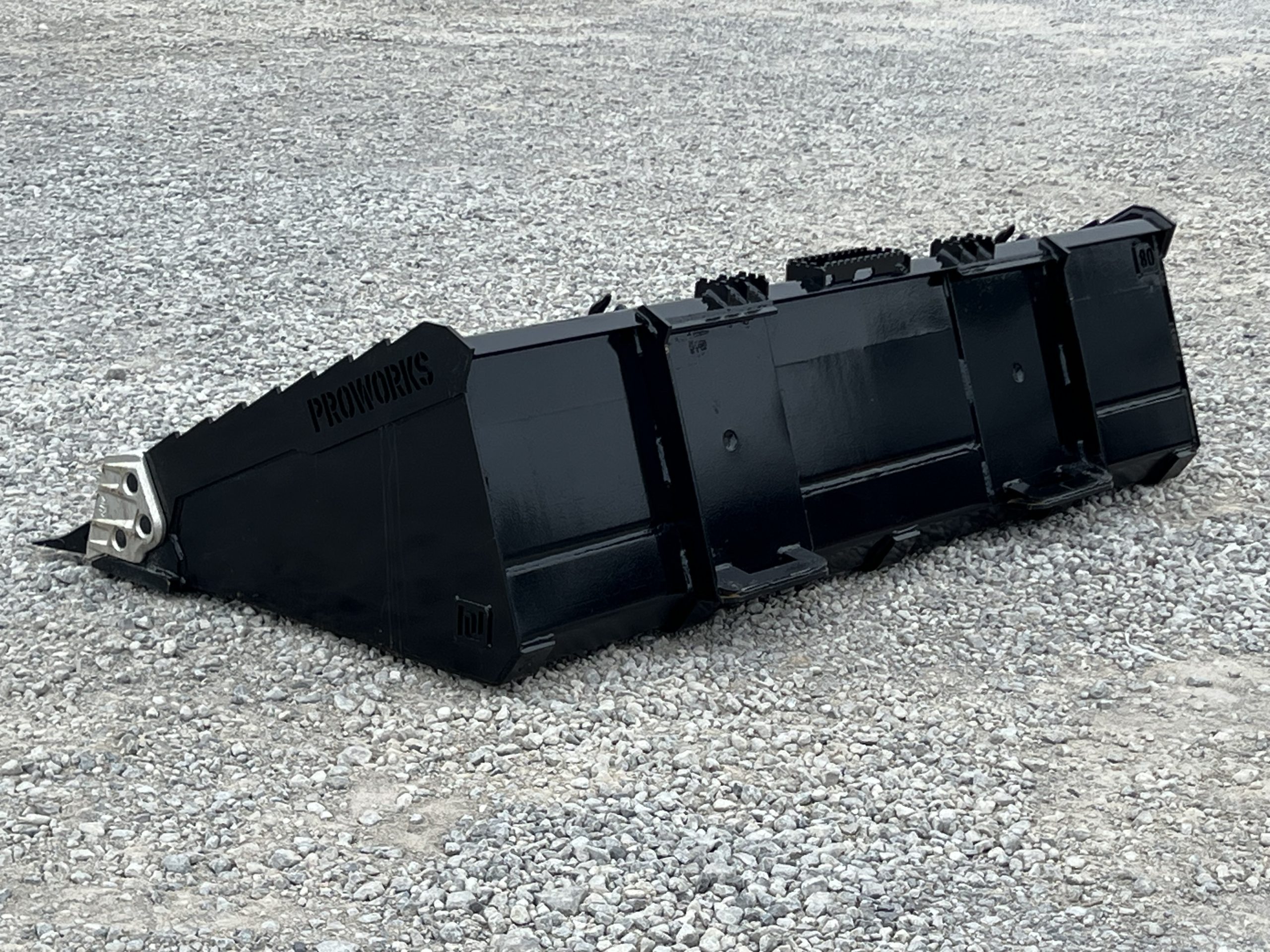 PROWORKS 80" Severe Duty Tooth Bucket Attachment Fits Compact Track Loader - Image 8