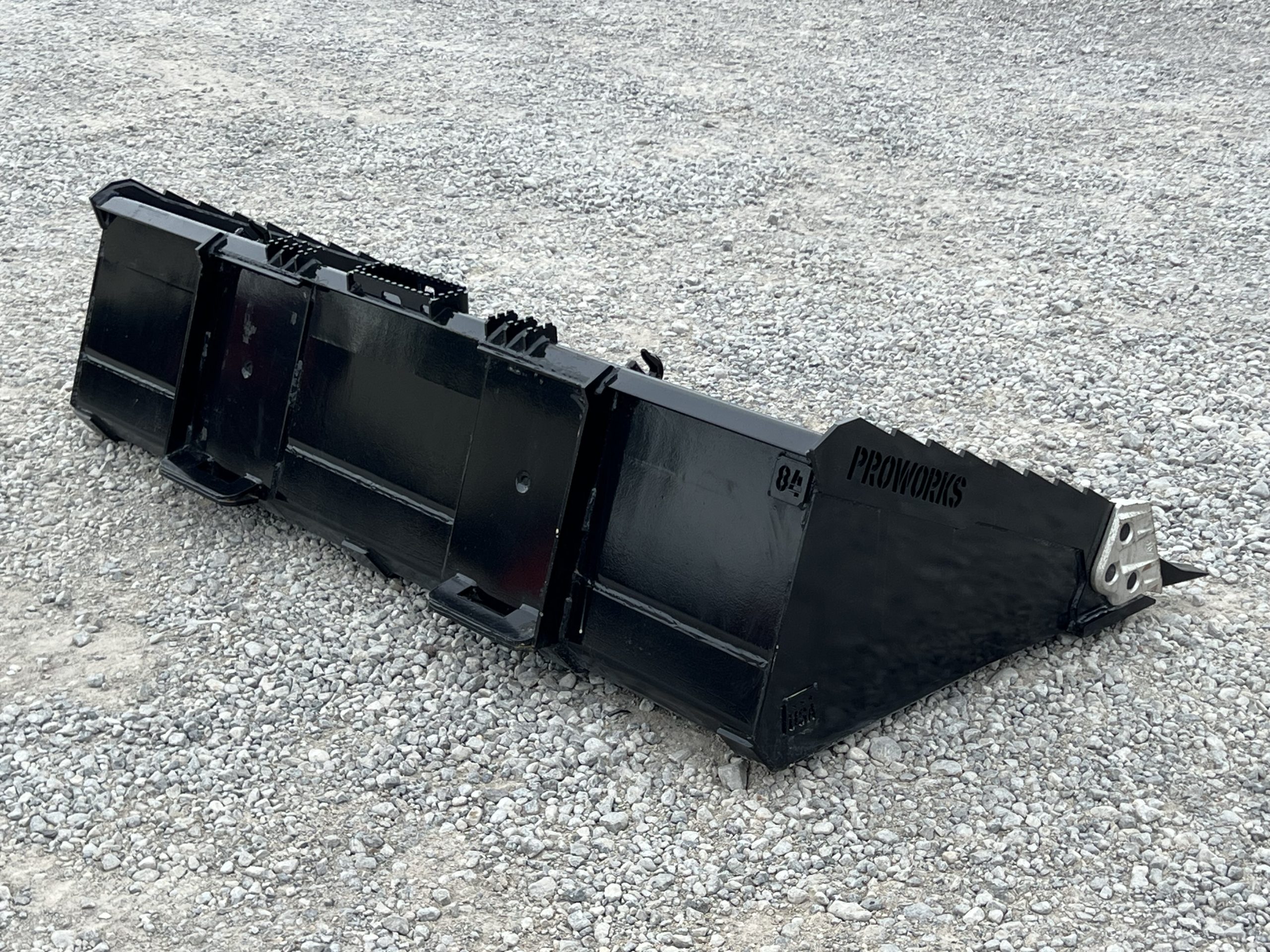 PROWORKS 84" Severe Duty Tooth Bucket Attachment Fits Compact Track Loader - Image 6