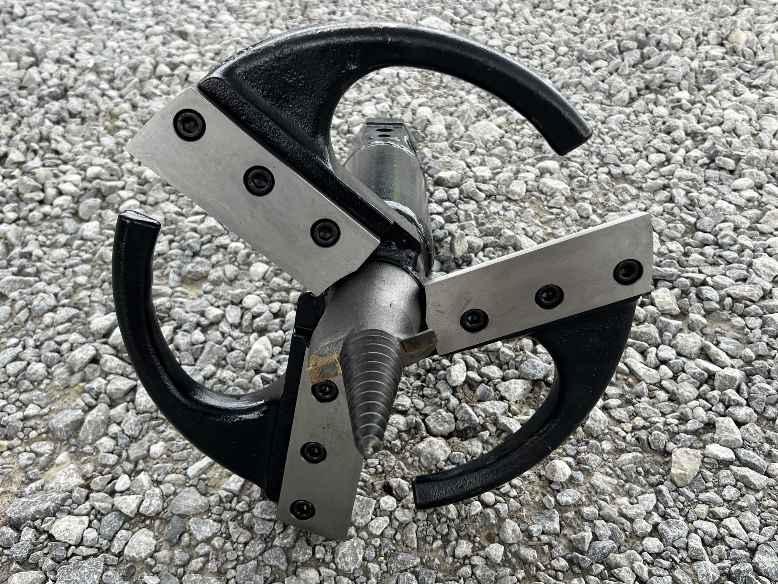 PROWORKS 14" Hex Stump Auger Planer with Steel Cutting Blades and Pilot Bit - Image 13