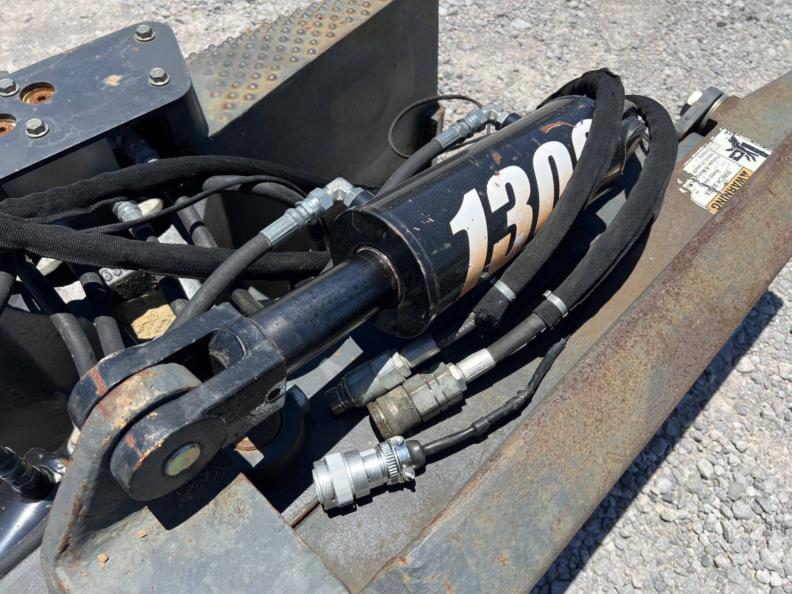 2017 Grouser 1300 84" 6-Way Dozer Grader Angle Blade Attachment Fits Skid Steer - Image 11