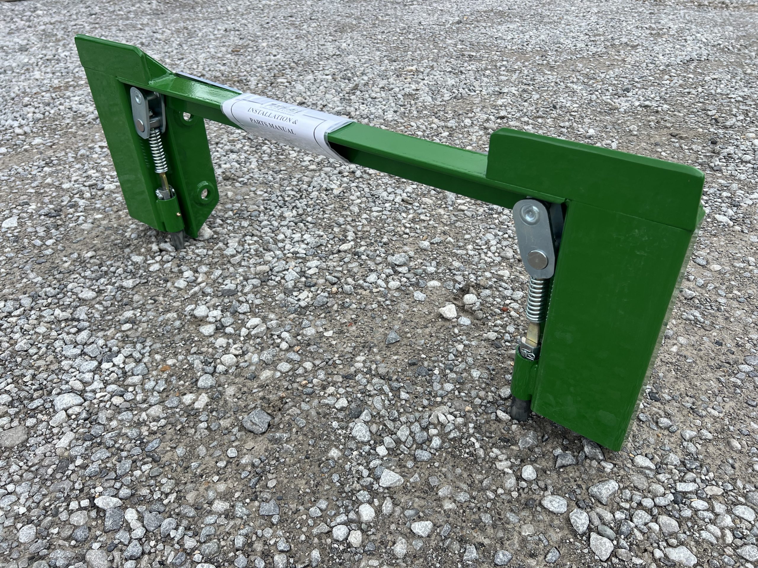 John Deere 75 Pin On Tractor Loader to Skid Steer Quick Attach Adapter - Image 6