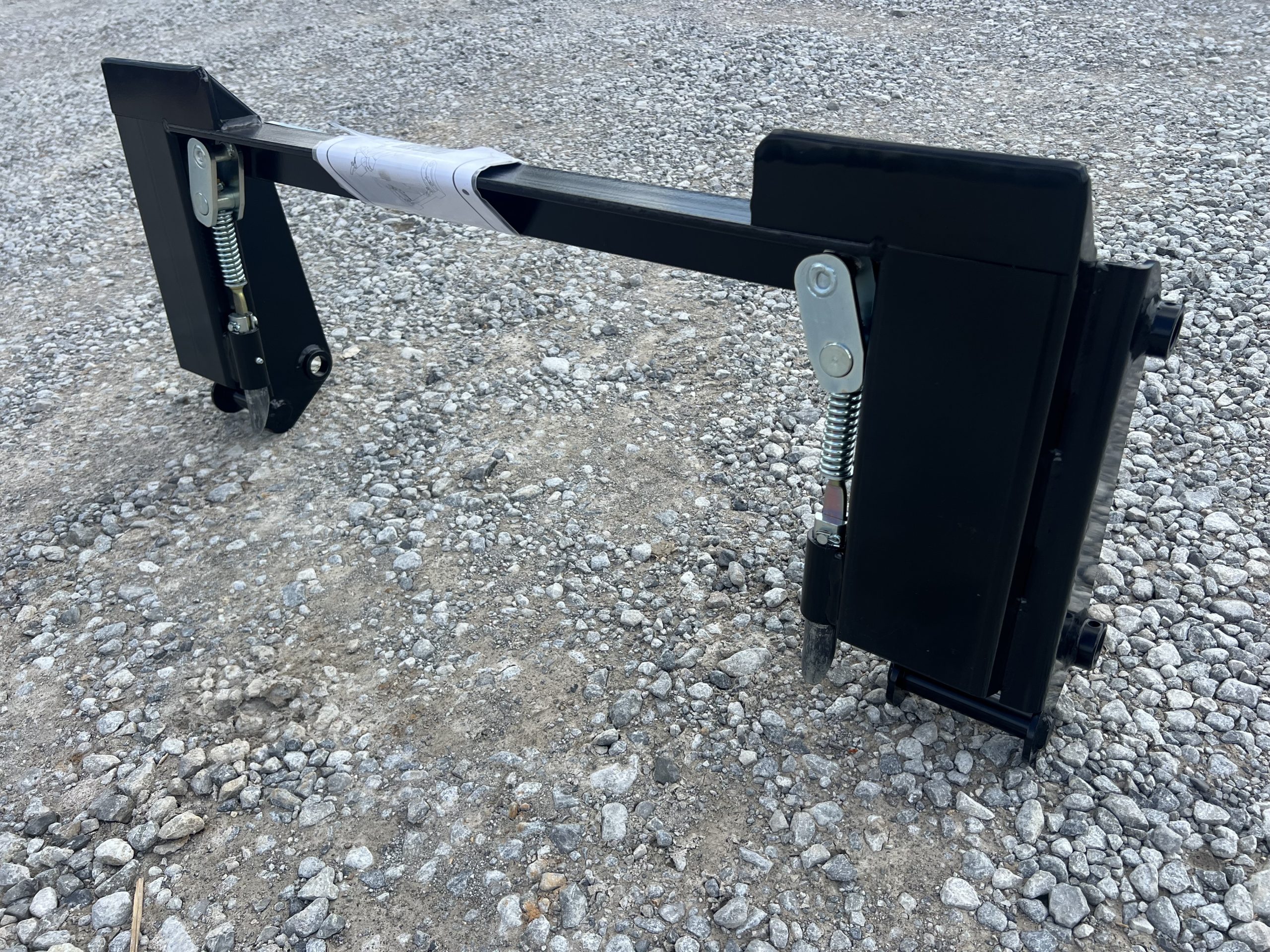 Kubota M1000 M1250 Pin On Tractor Loader To Skid Steer Quick Attach Adapter - Image 6