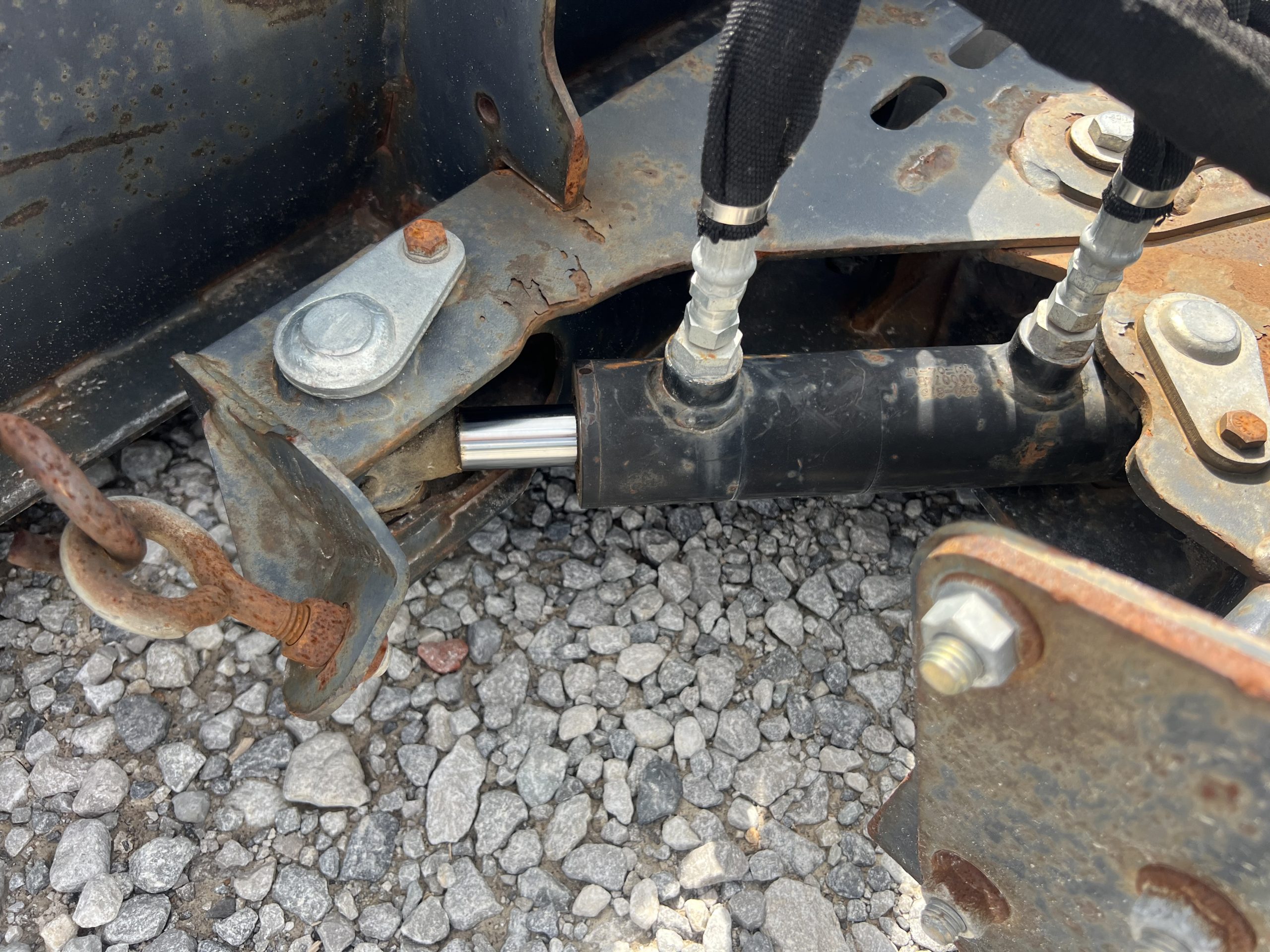 2018 Quick Attach Erskine 48" Snow Angle Blade Rubber Edge Attachment Mini Skid Steer - Image 12
