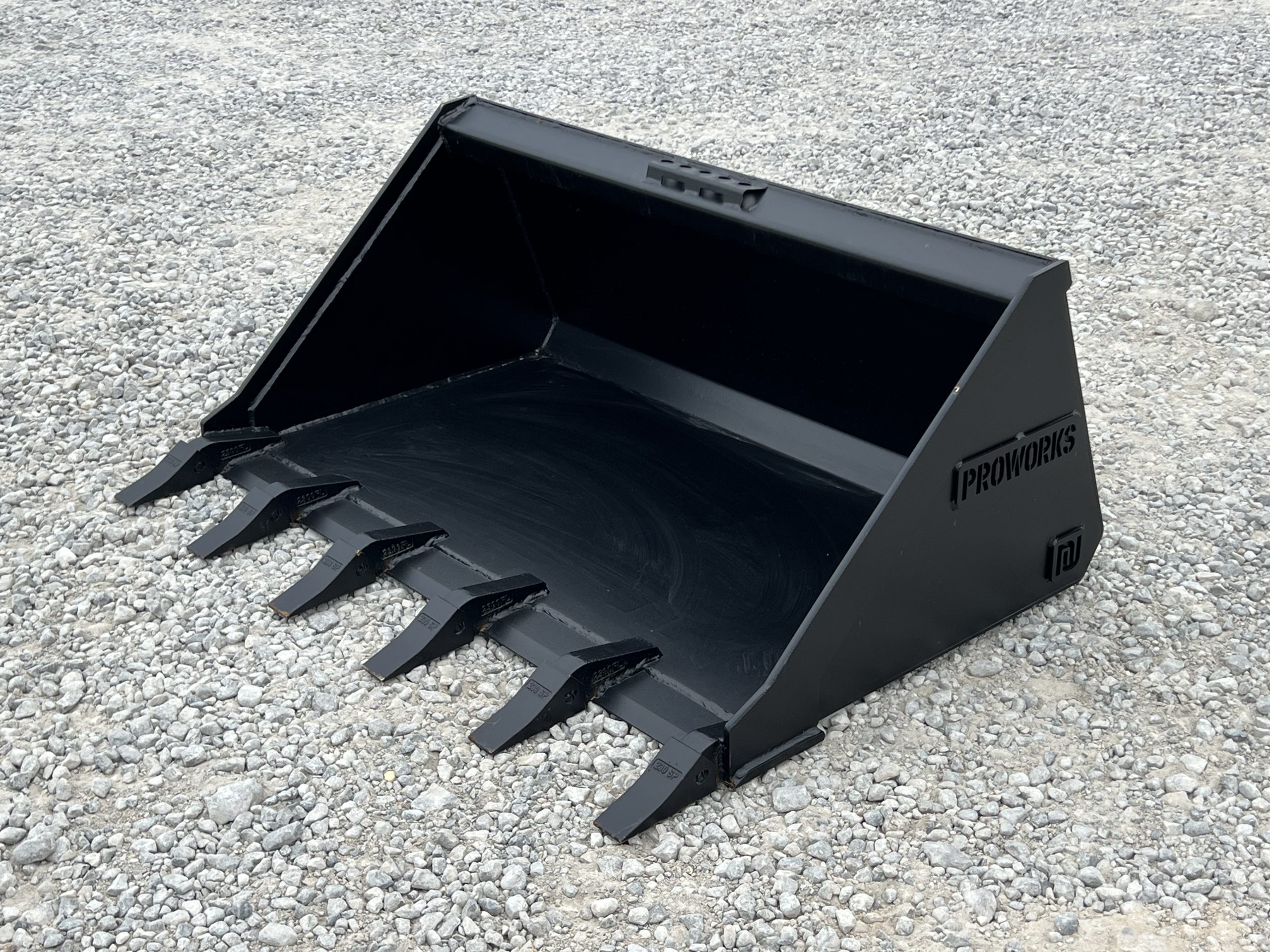 PROWORKS 48" Tooth Dirt Bucket Attachment 20" Tall Fits Mini Universal Skid Steer - Image 2
