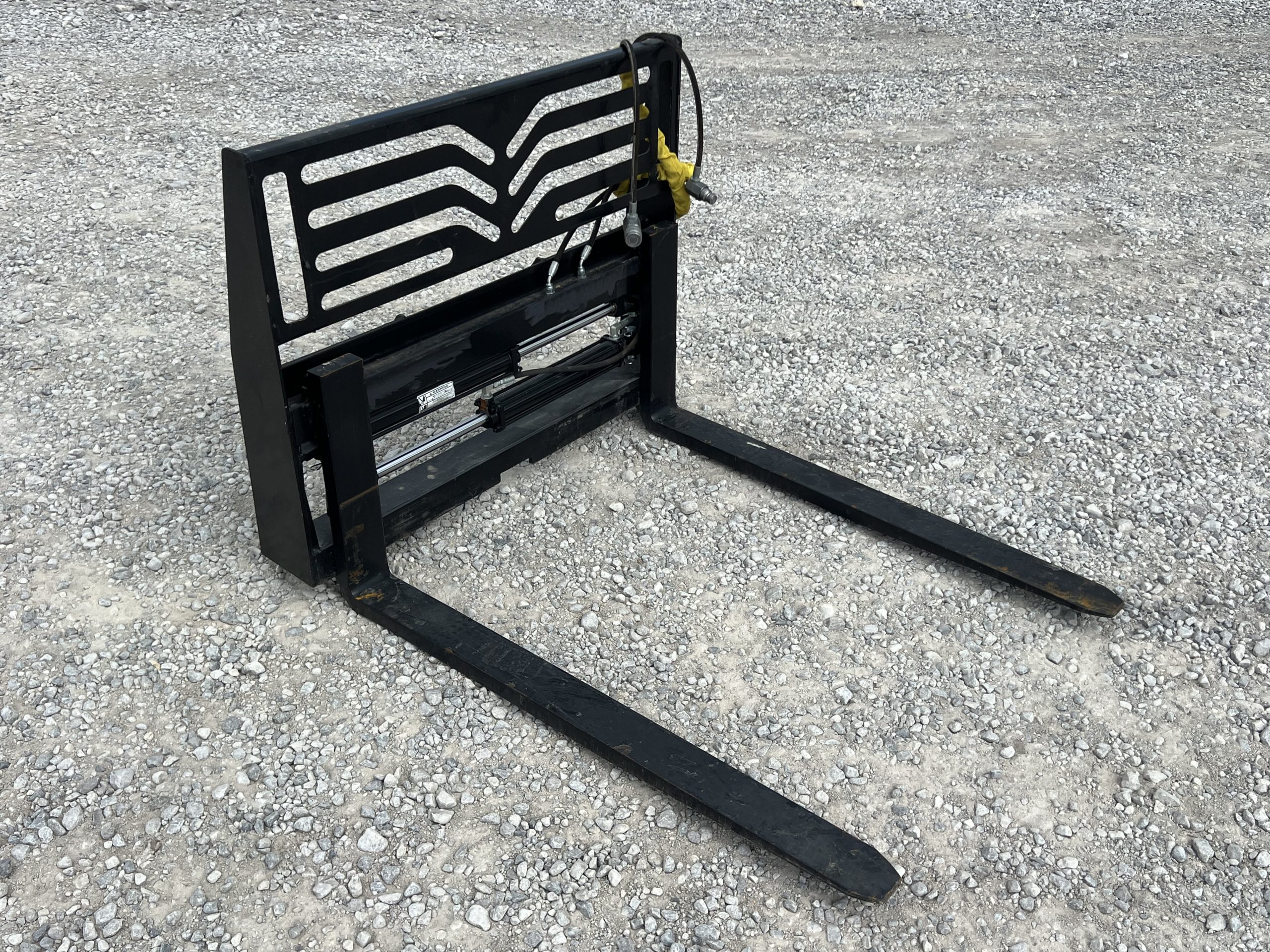 48" Hydraulic Pallet Forks Fork Positioner Fits Skid Steer Tractor Quick Attach - Image 3