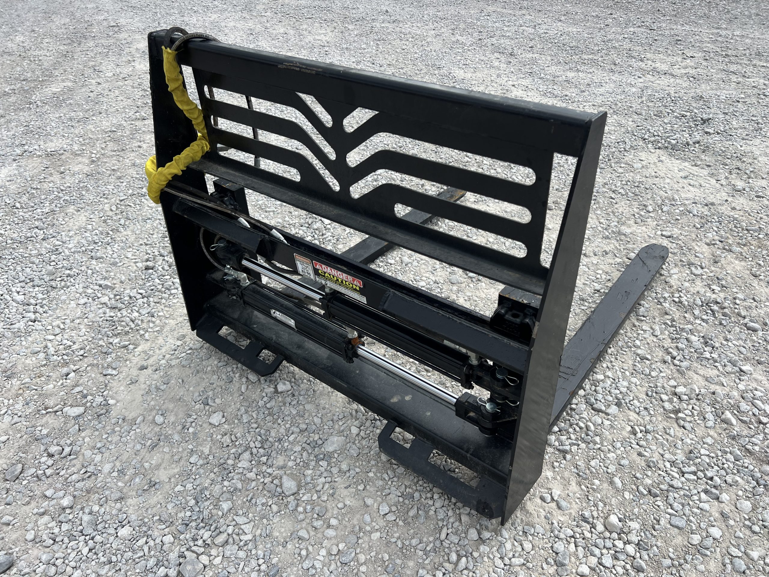 48" Hydraulic Pallet Forks Fork Positioner Fits Skid Steer Tractor Quick Attach - Image 5