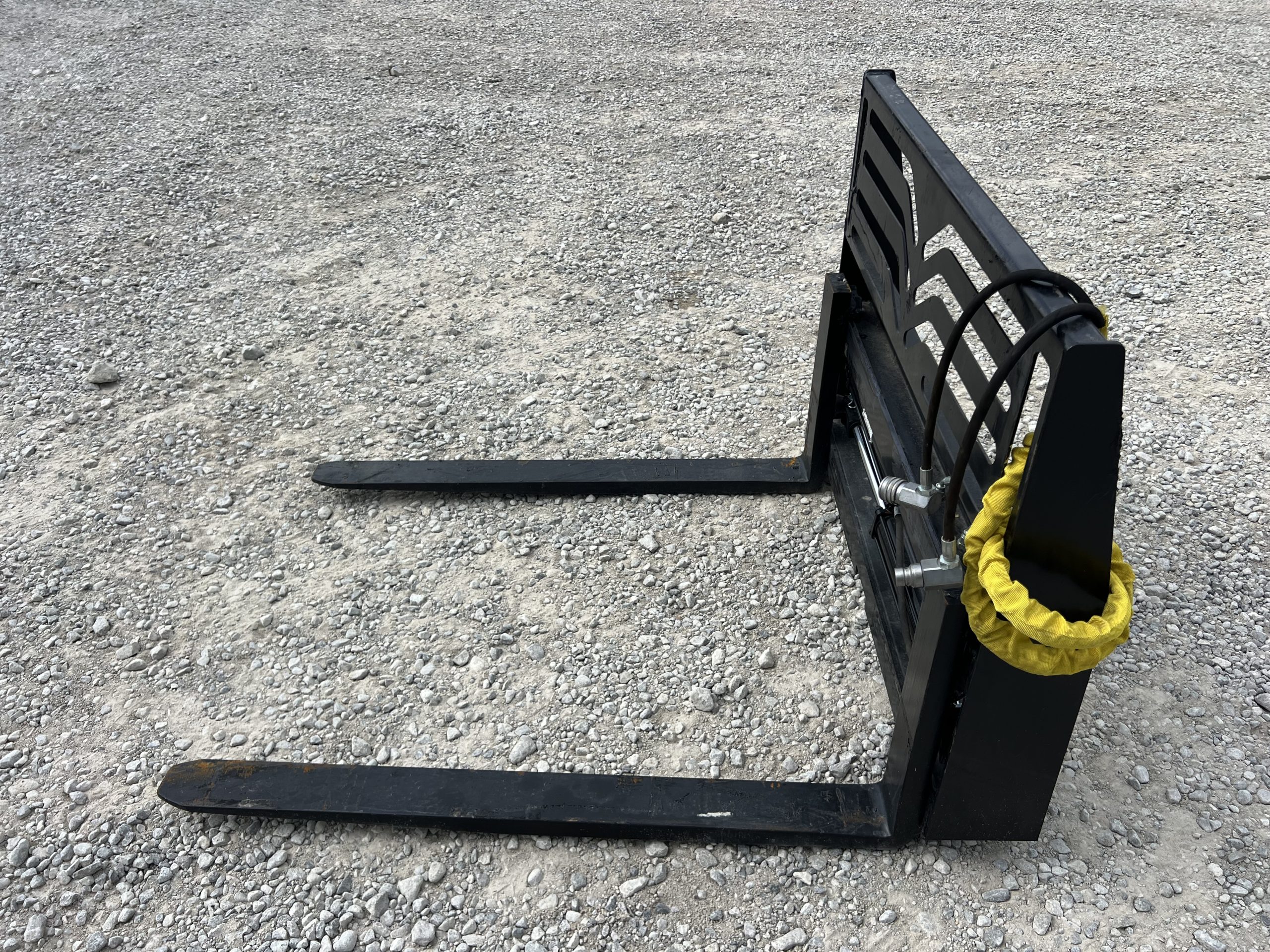 48" Hydraulic Pallet Forks Fork Positioner Fits Skid Steer Tractor Quick Attach - Image 8