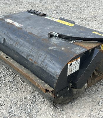 2016 Bobcat 72" Sweeper Box Broom Attachment Fits Skid Steer Quick Attach