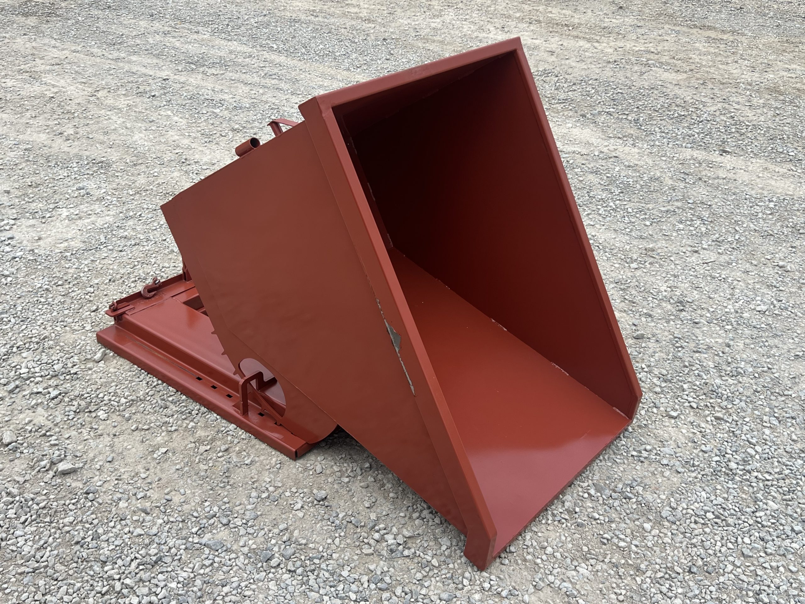 1.5 Yard Heavy Duty Steel Self Dumping Trash Hopper Dumpster Attachment Fits Forklift Pallet Forks - Image 13